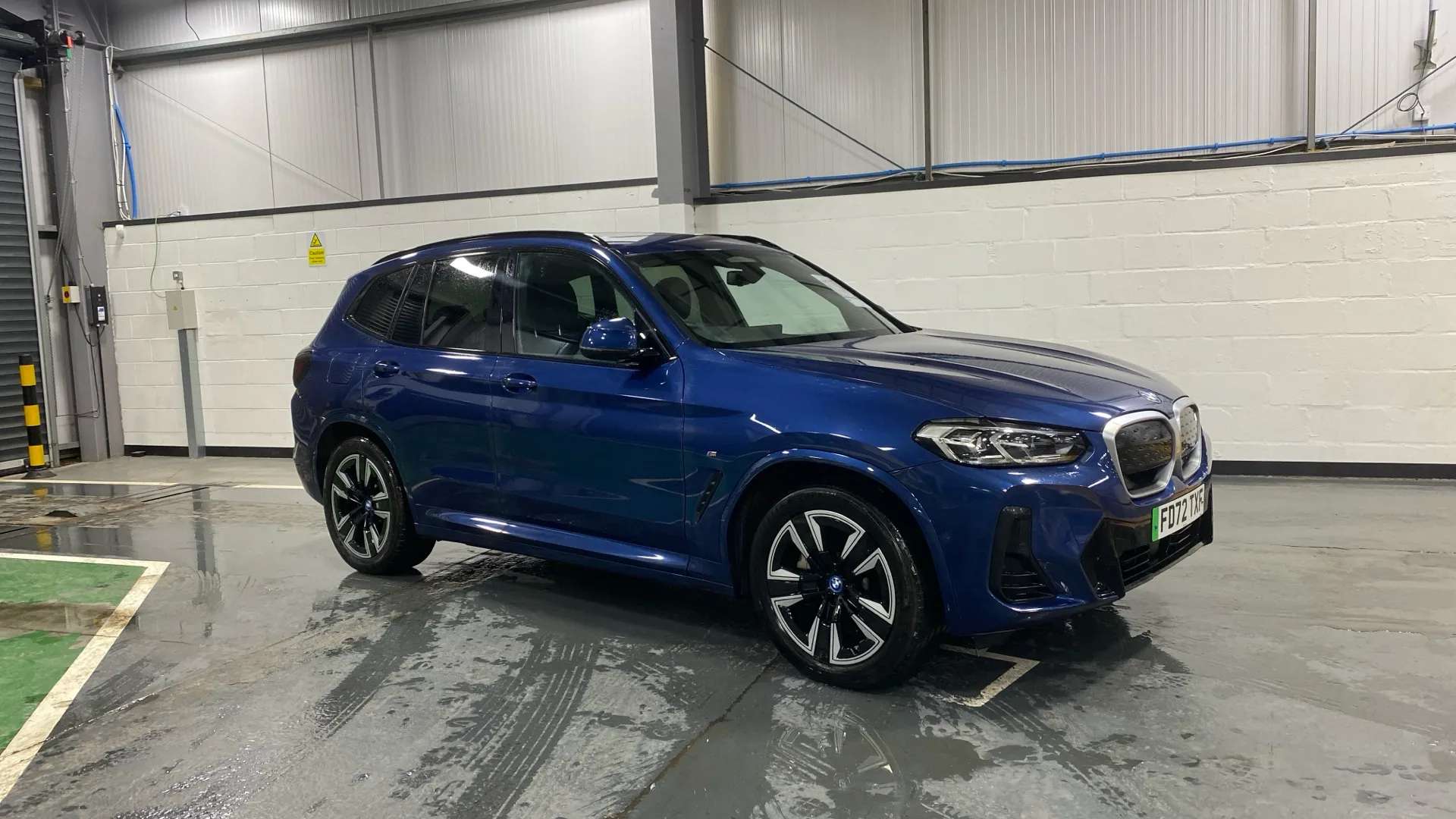 A 2023 BMW IX3 210kW M Sport 80kWh Auto A 2023 BMW IX3 210kW M Sport 80kWh Auto