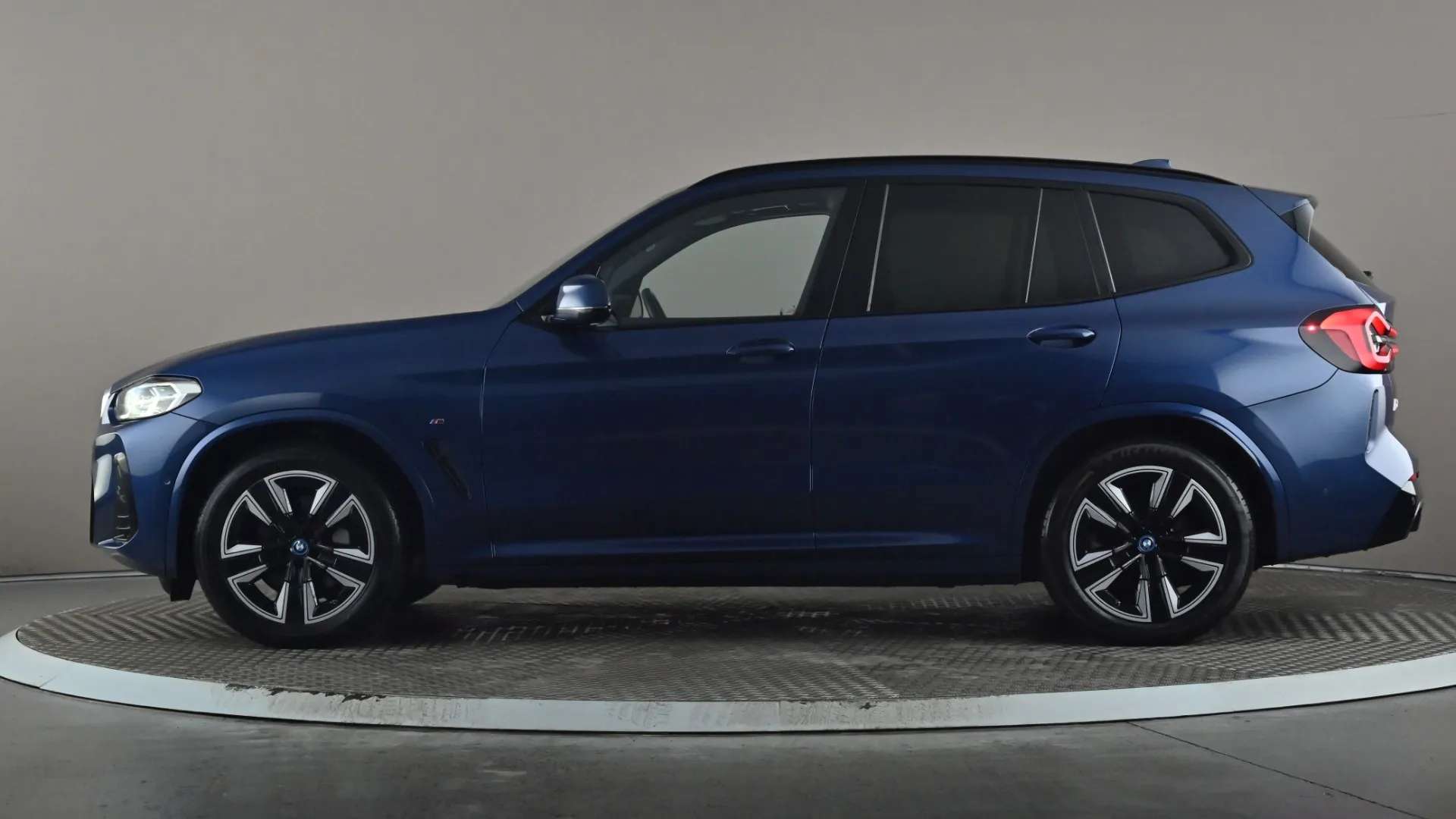 A 2023 BMW IX3 210kW M Sport 80kWh Auto A 2023 BMW IX3 210kW M Sport 80kWh Auto