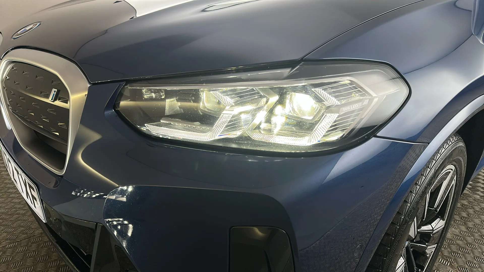 2023 BMW IX3 2023 BMW IX3