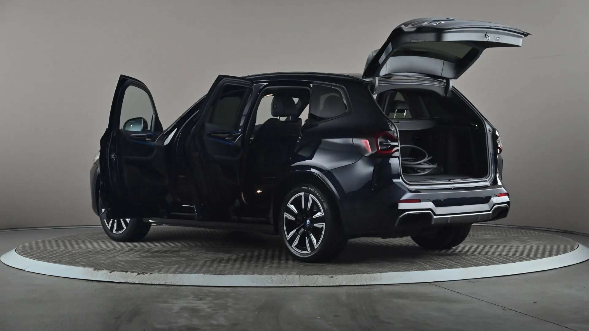 2023 BMW IX3 2023 BMW IX3