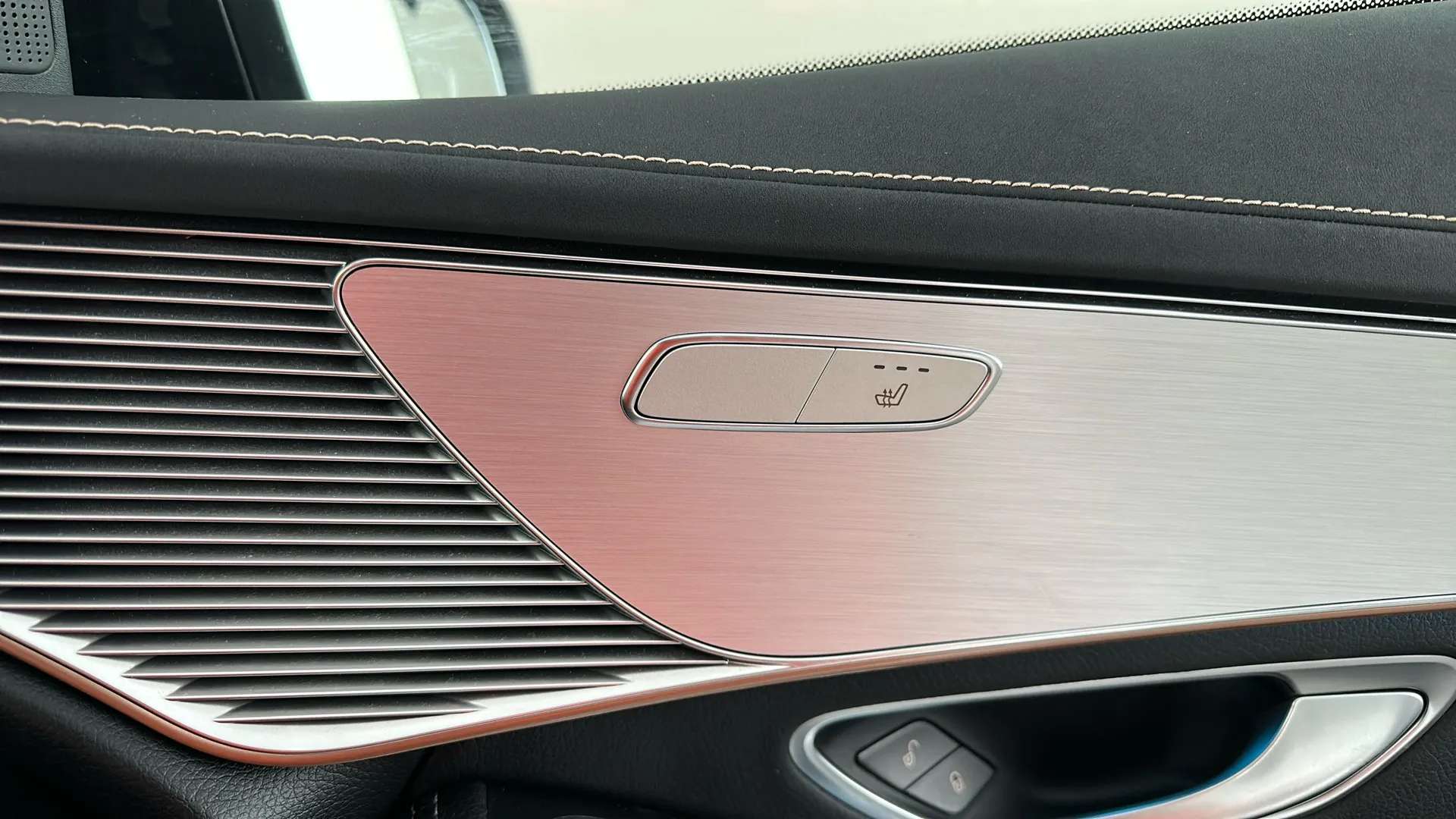 2023 MERCEDES-BENZ EQC 2023 MERCEDES-BENZ EQC