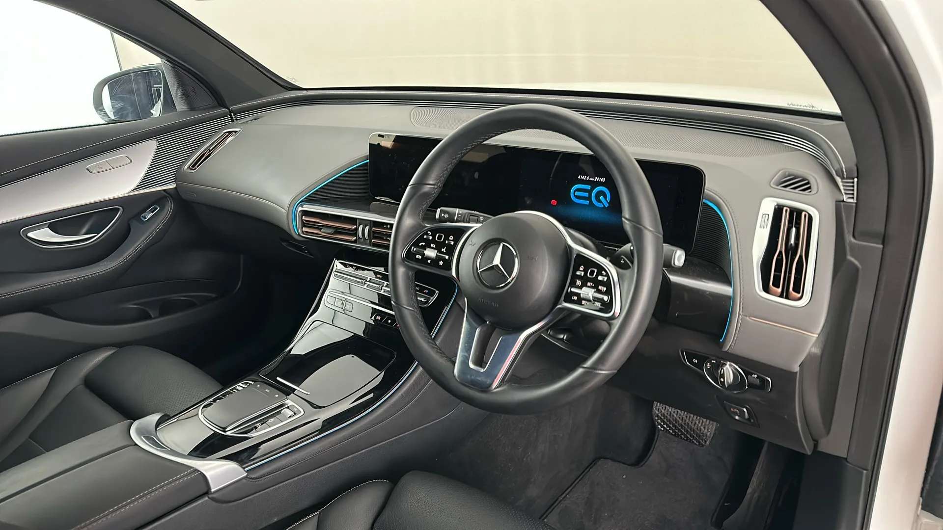 2023 MERCEDES-BENZ EQC 2023 MERCEDES-BENZ EQC