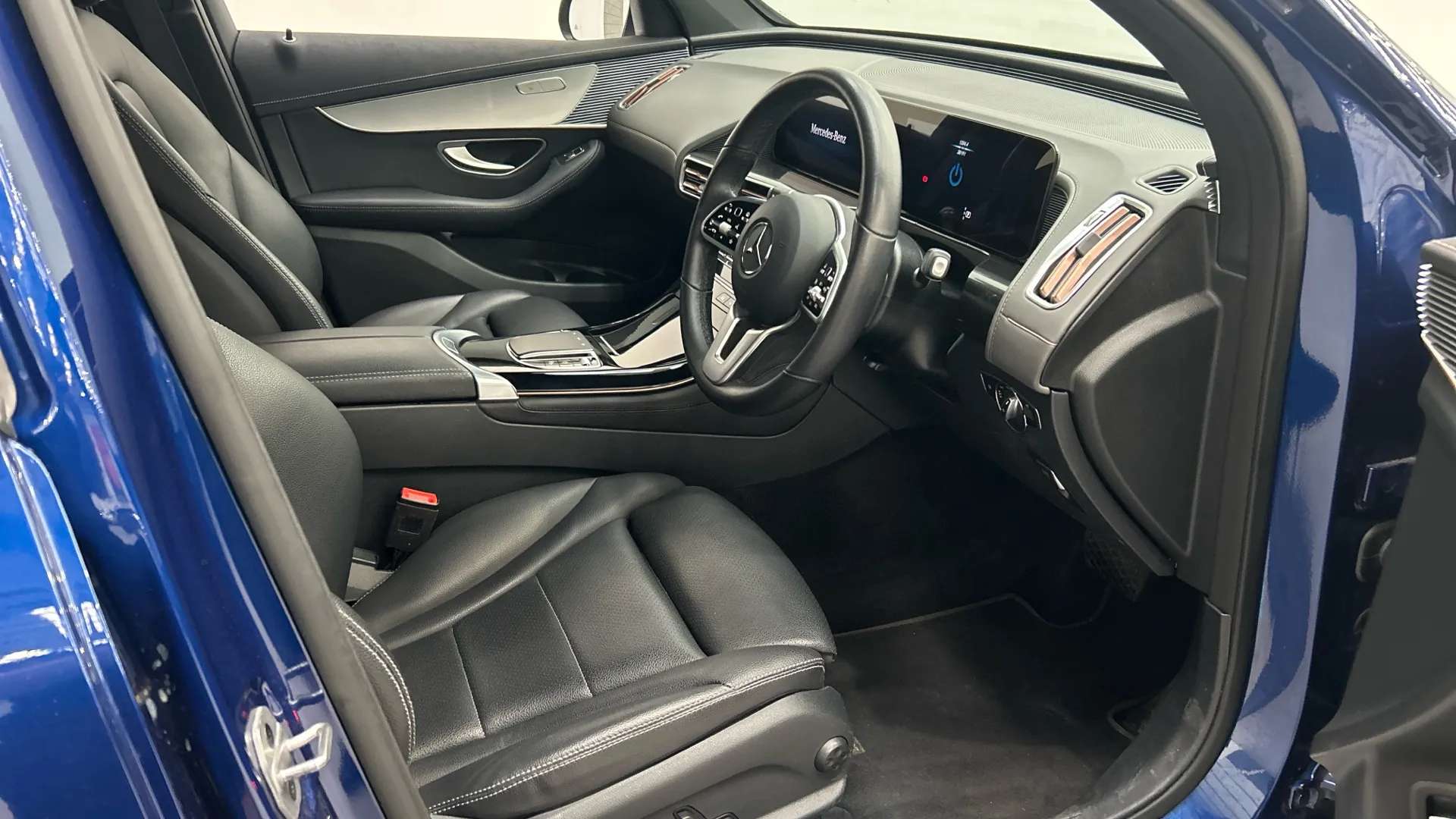 2021 MERCEDES-BENZ EQC 2021 MERCEDES-BENZ EQC