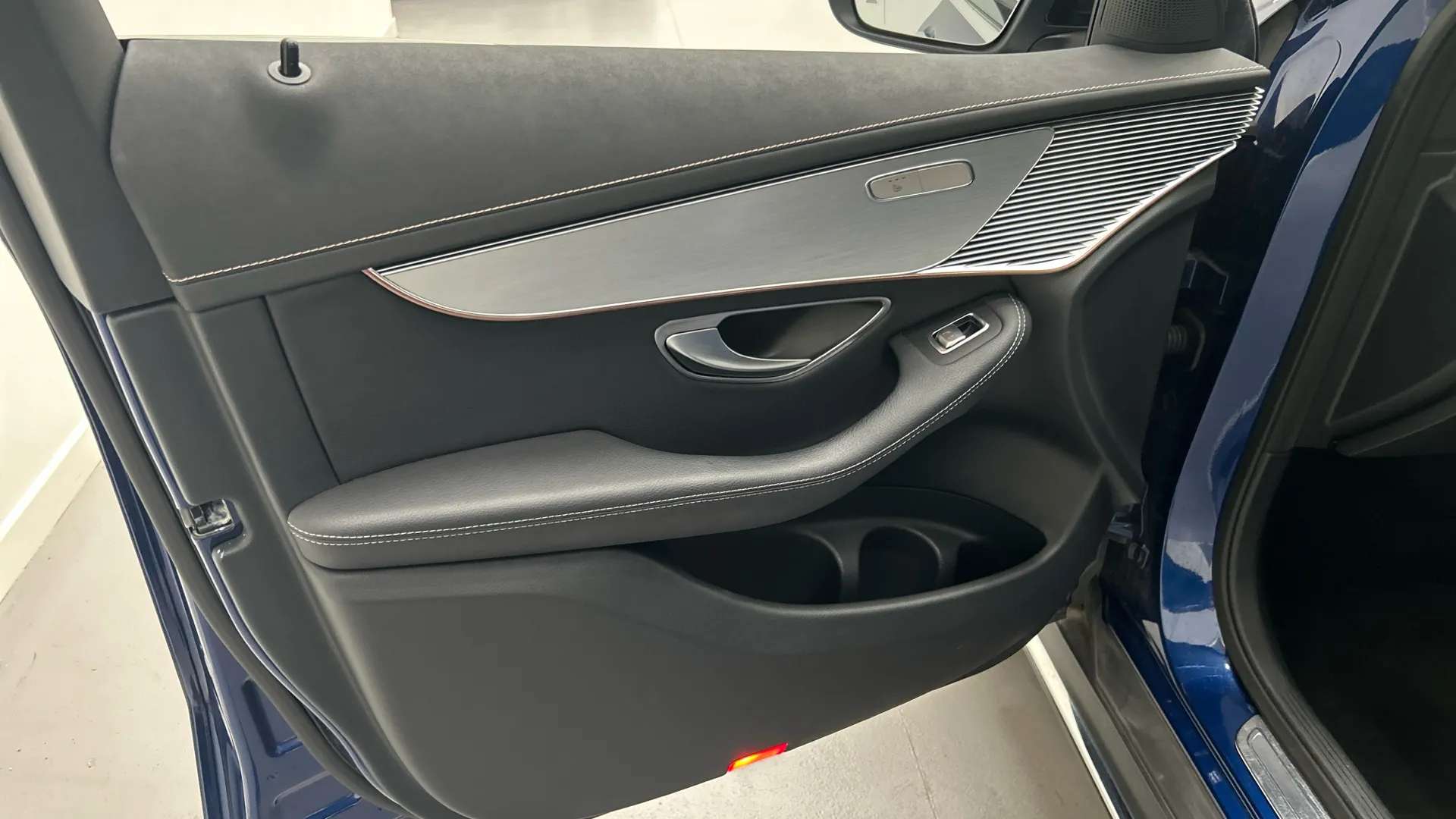 2021 MERCEDES-BENZ EQC 2021 MERCEDES-BENZ EQC