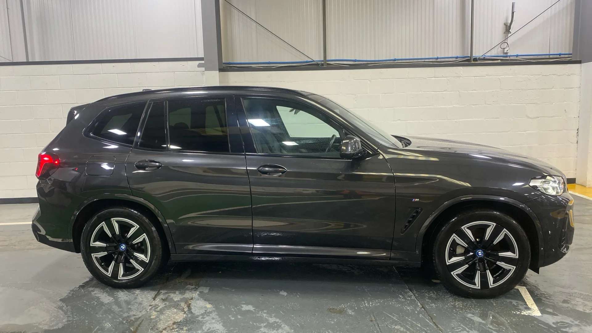 2022 BMW IX3 2022 BMW IX3