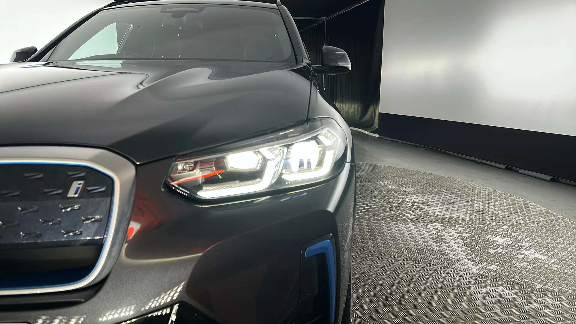 2023 BMW IX3 2023 BMW IX3