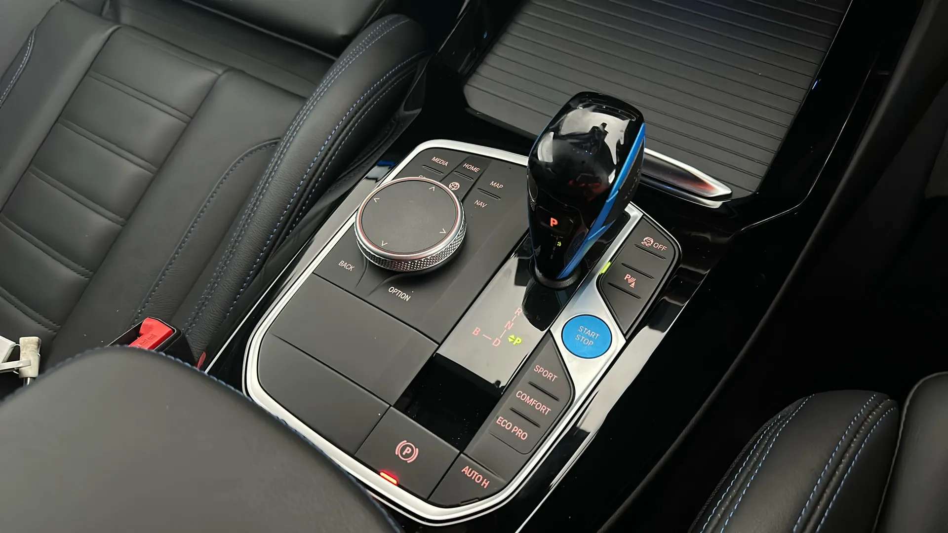 2023 BMW IX3 2023 BMW IX3