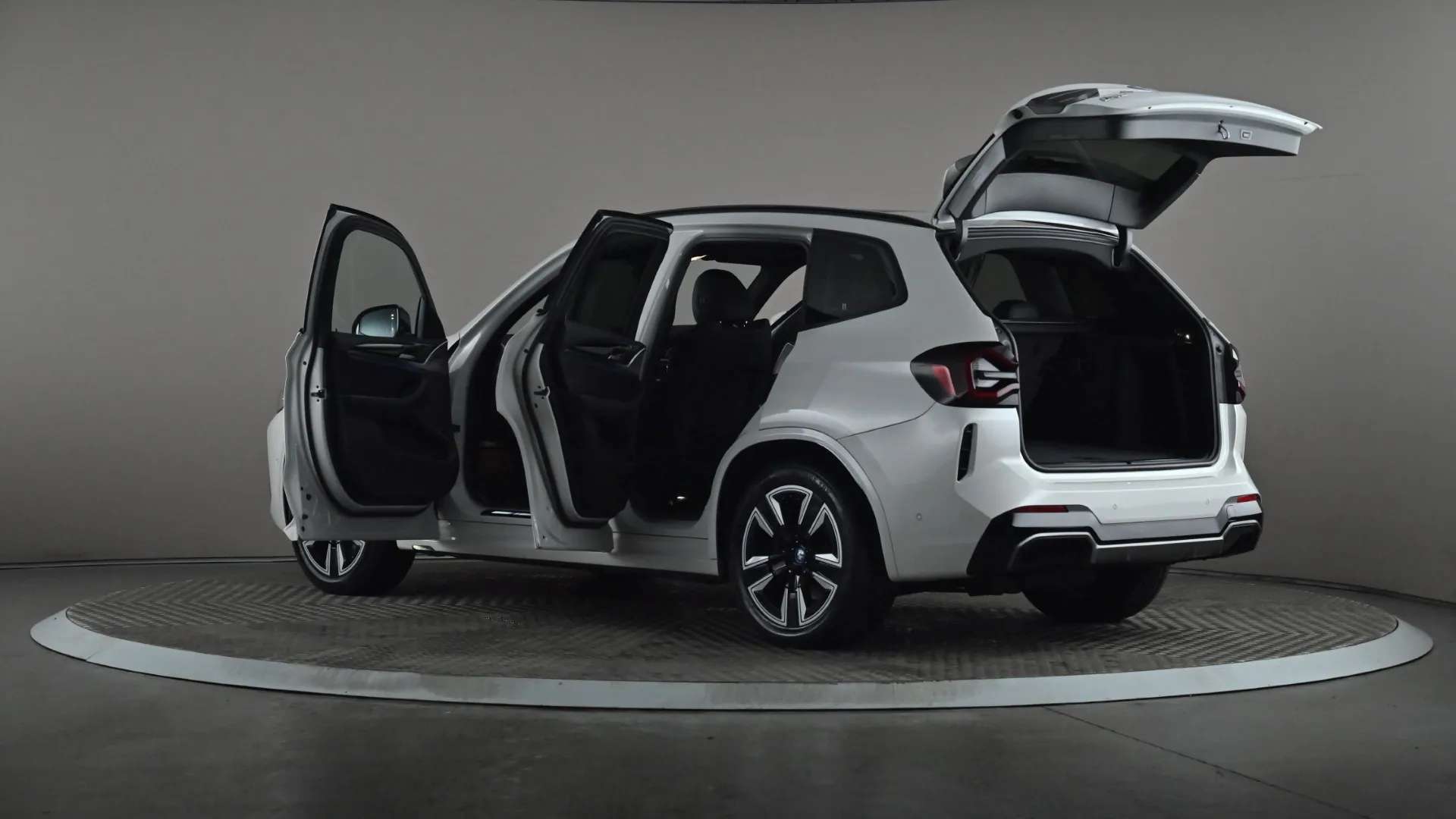 2023 BMW IX3 2023 BMW IX3