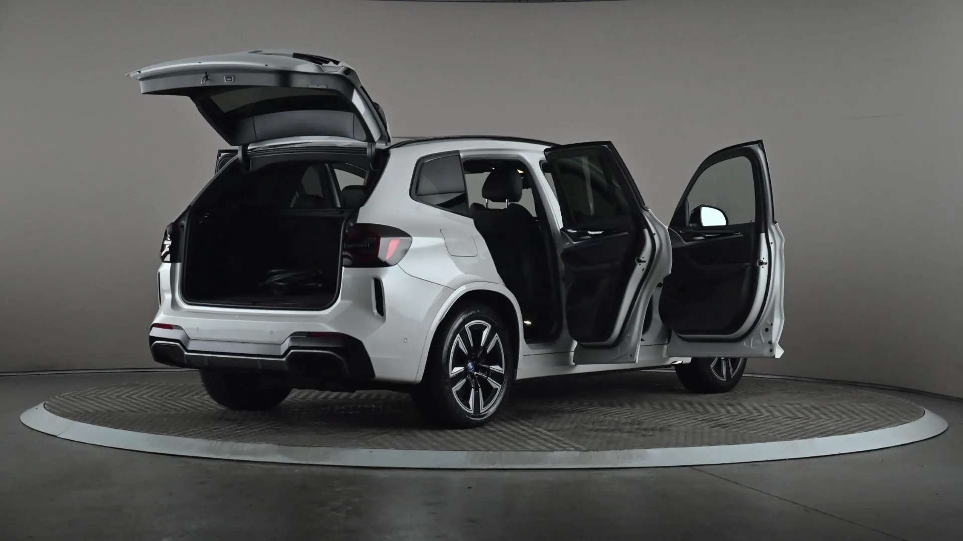 2023 BMW IX3 2023 BMW IX3