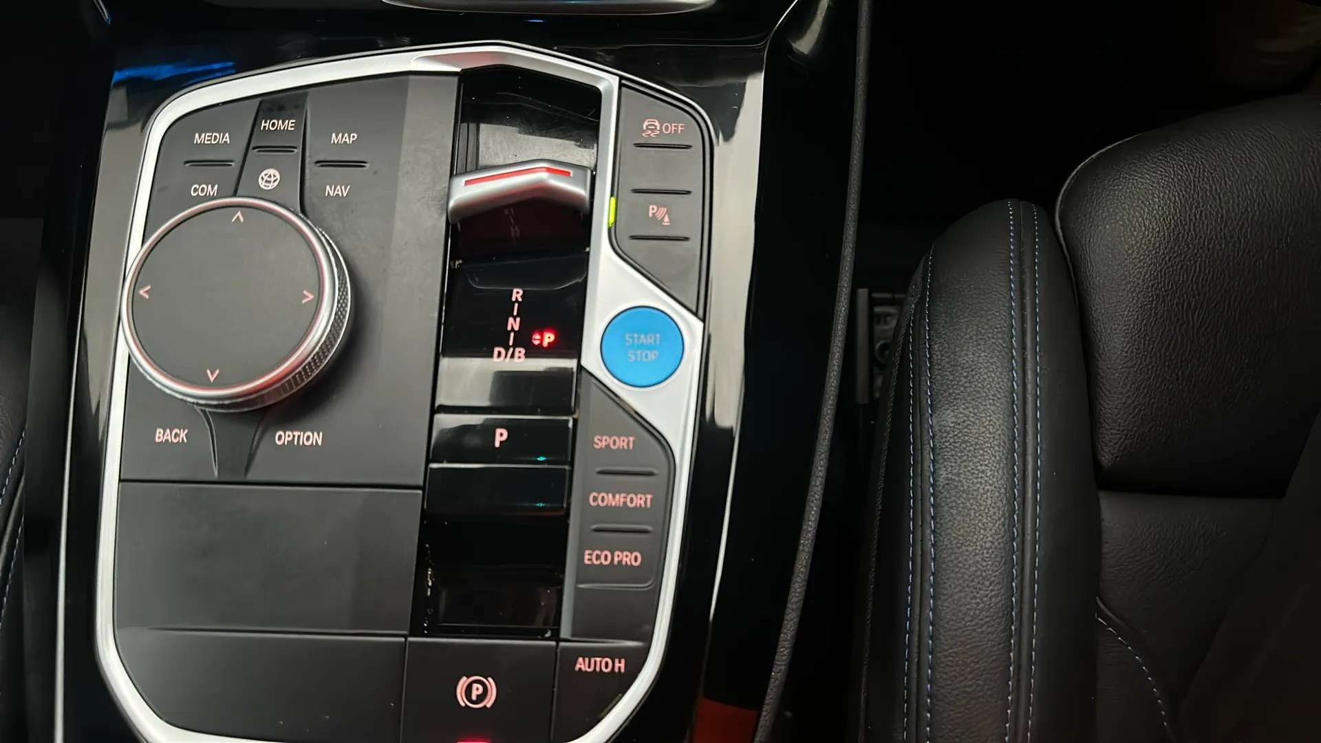 2023 BMW IX3 2023 BMW IX3