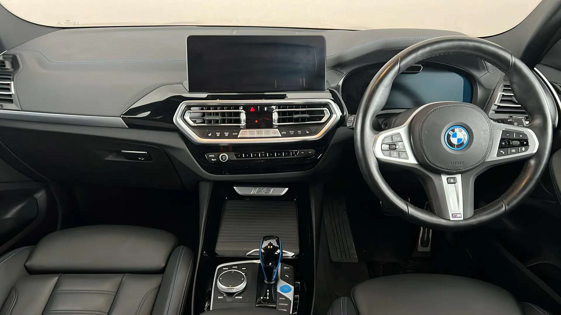 2022 BMW IX3 2022 BMW IX3