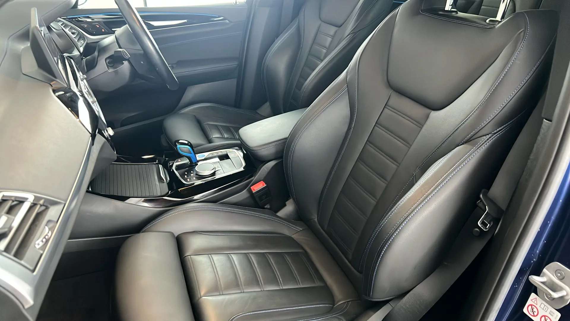 2022 BMW IX3 2022 BMW IX3