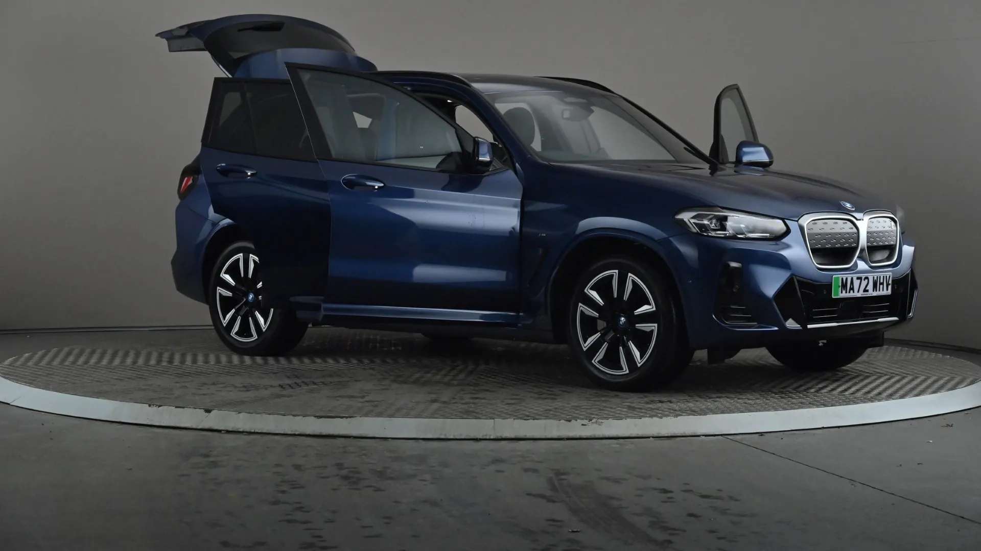 2022 BMW IX3 2022 BMW IX3