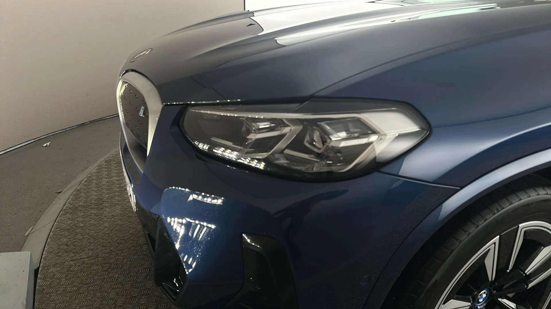 2022 BMW IX3 2022 BMW IX3