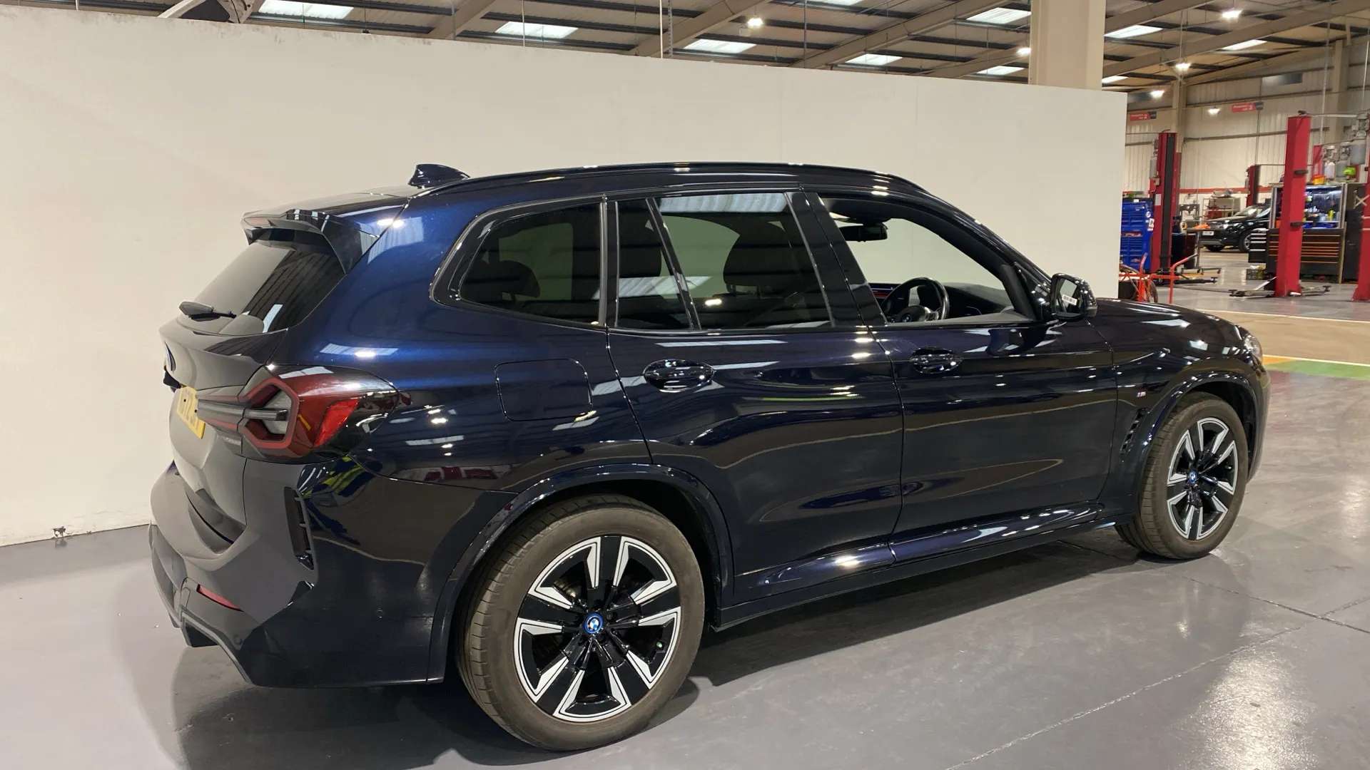 A 2023 BMW IX3 210kW M Sport 80kWh Auto A 2023 BMW IX3 210kW M Sport 80kWh Auto