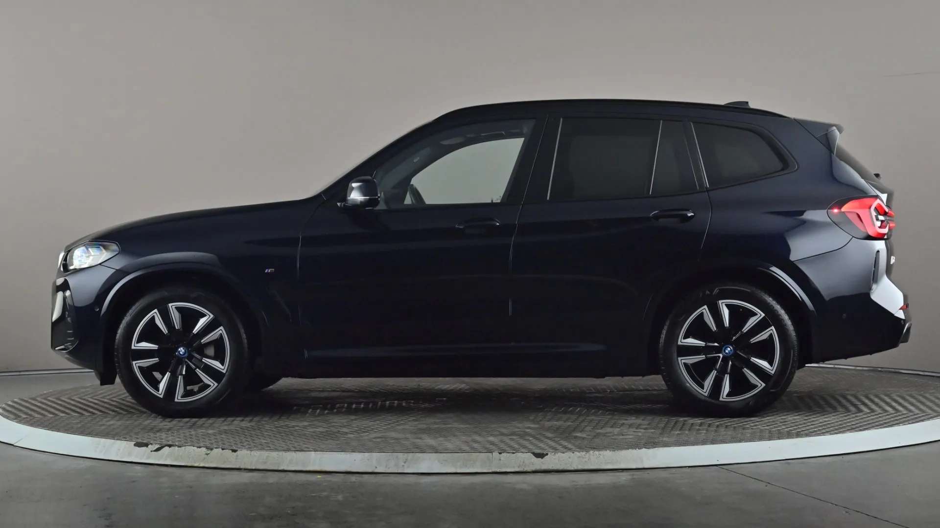 A 2022 BMW IX3 210kW M Sport 80kWh Auto A 2022 BMW IX3 210kW M Sport 80kWh Auto