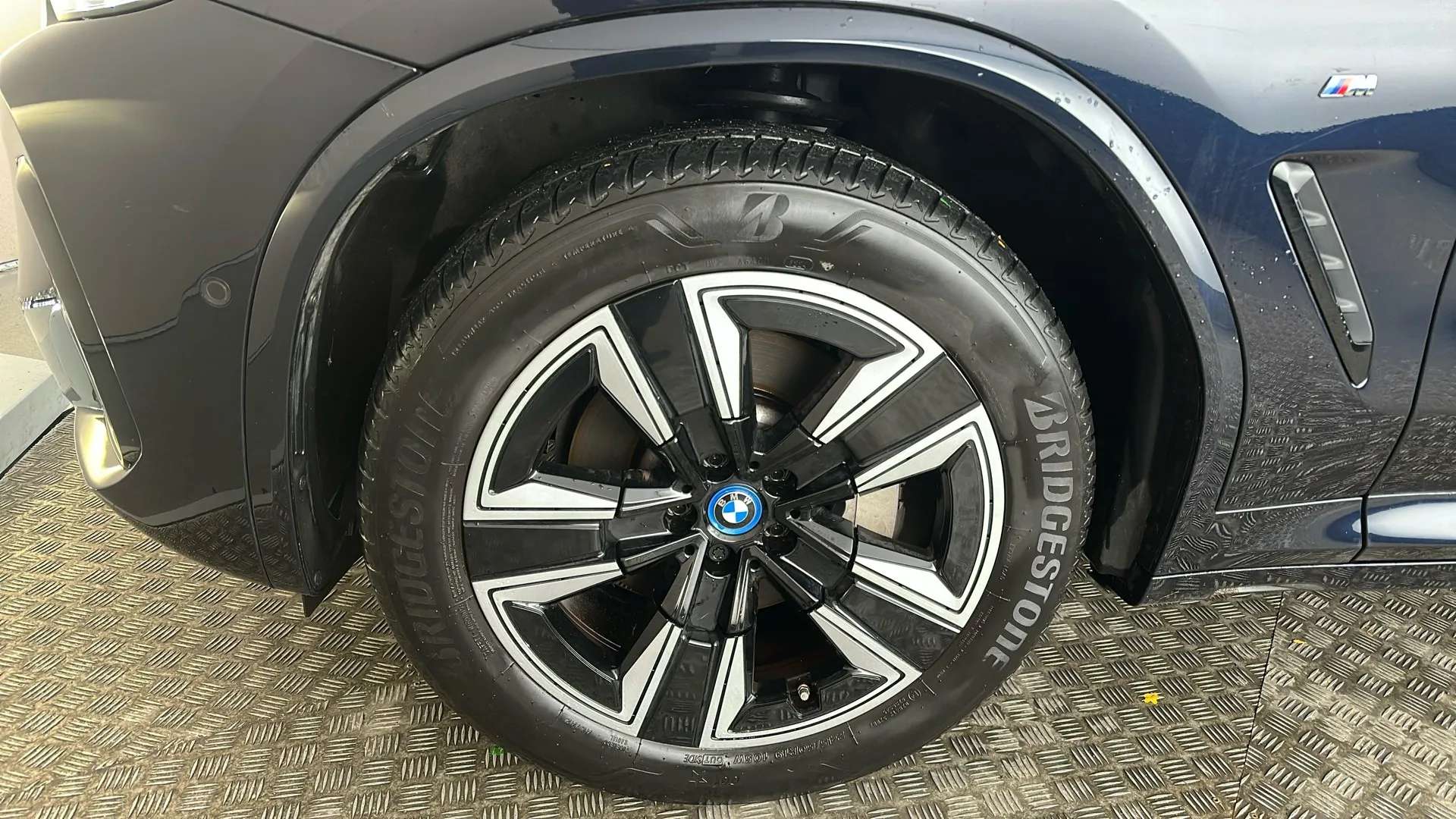 2022 BMW IX3 2022 BMW IX3