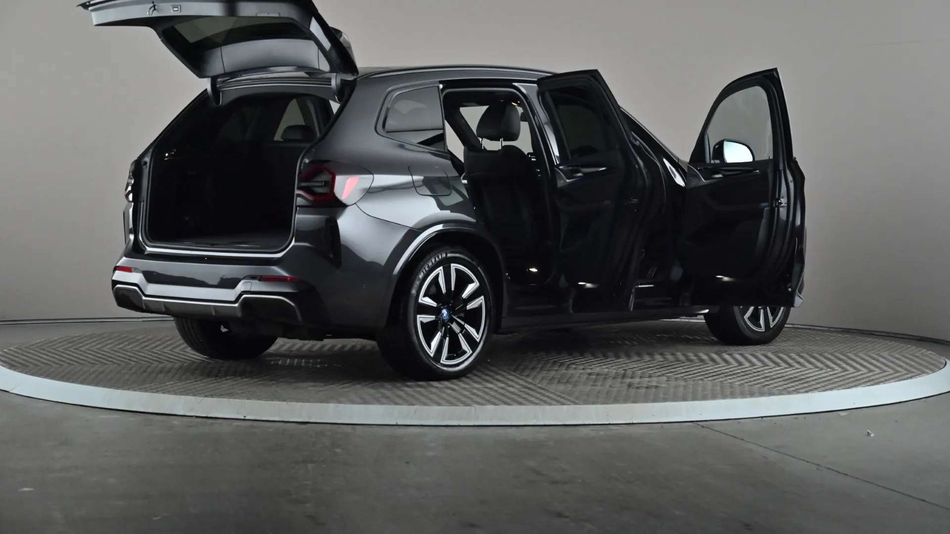 2022 BMW IX3 2022 BMW IX3