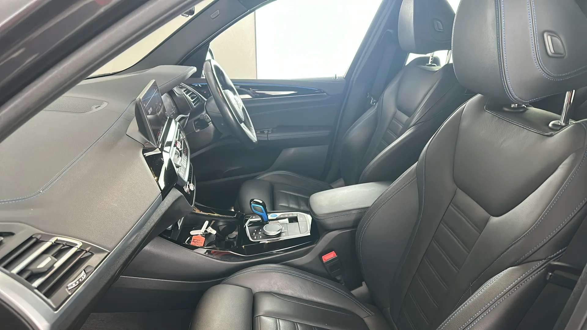 2022 BMW IX3 2022 BMW IX3