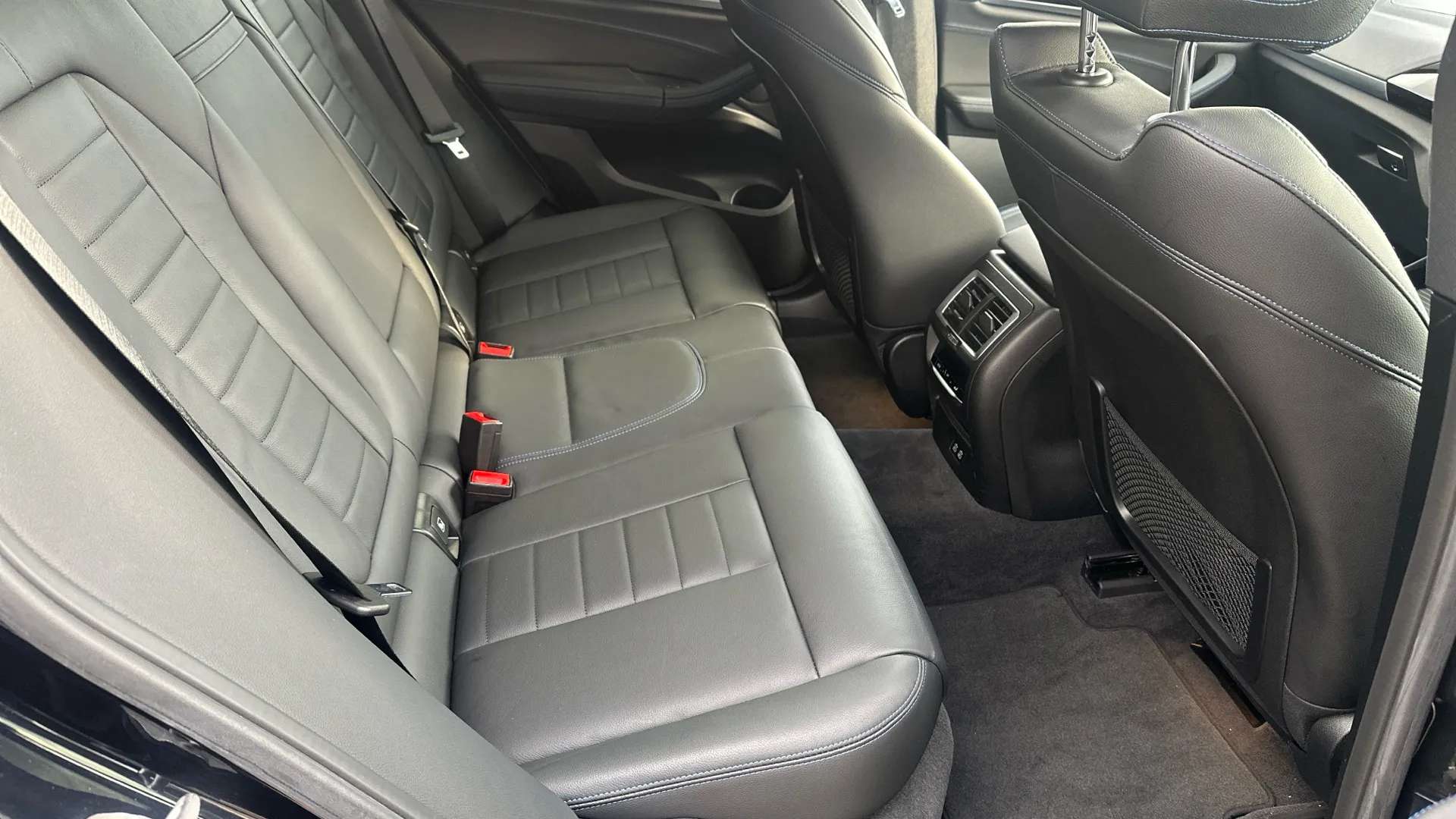 2023 BMW IX3 2023 BMW IX3