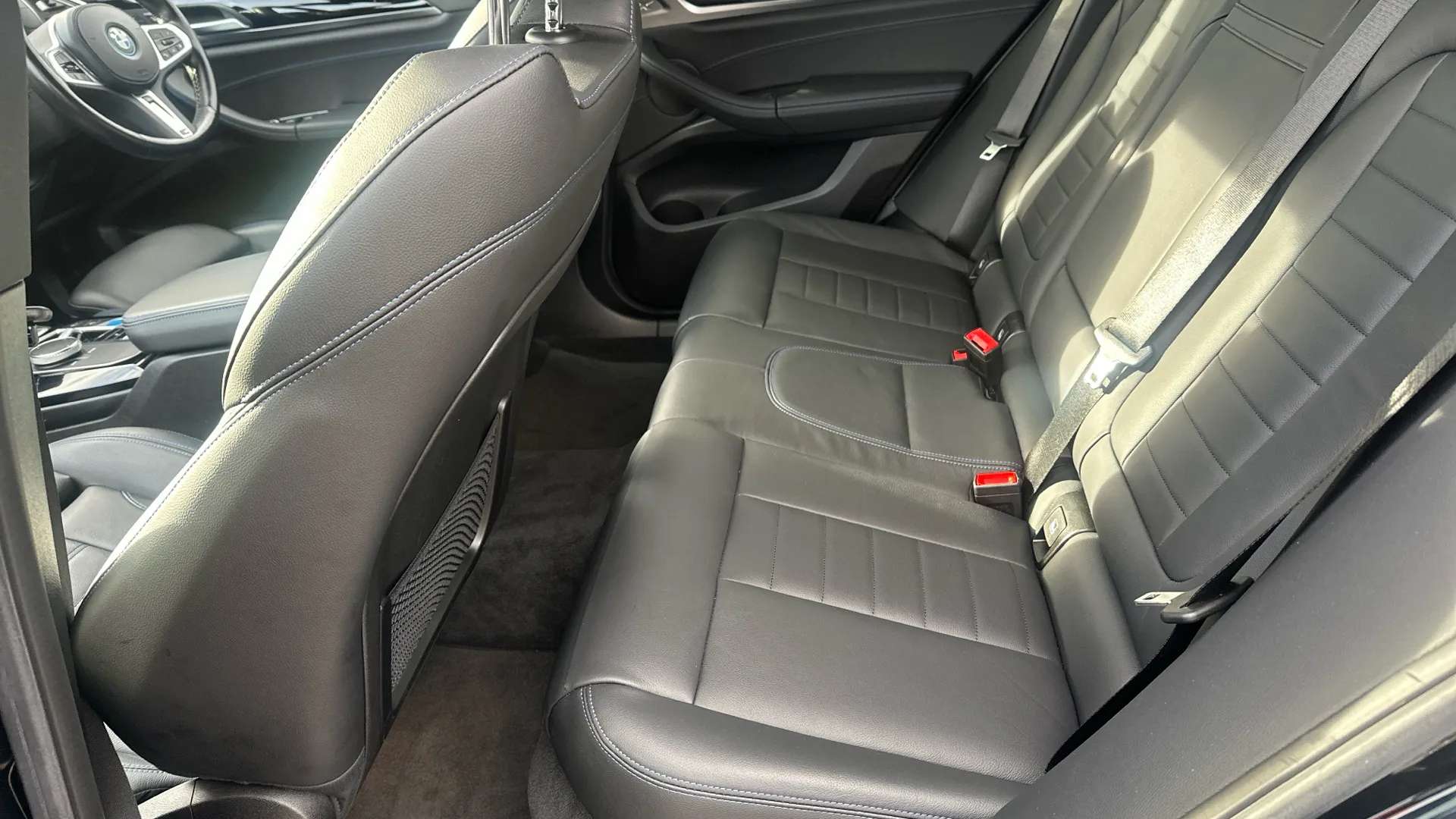 2023 BMW IX3 2023 BMW IX3