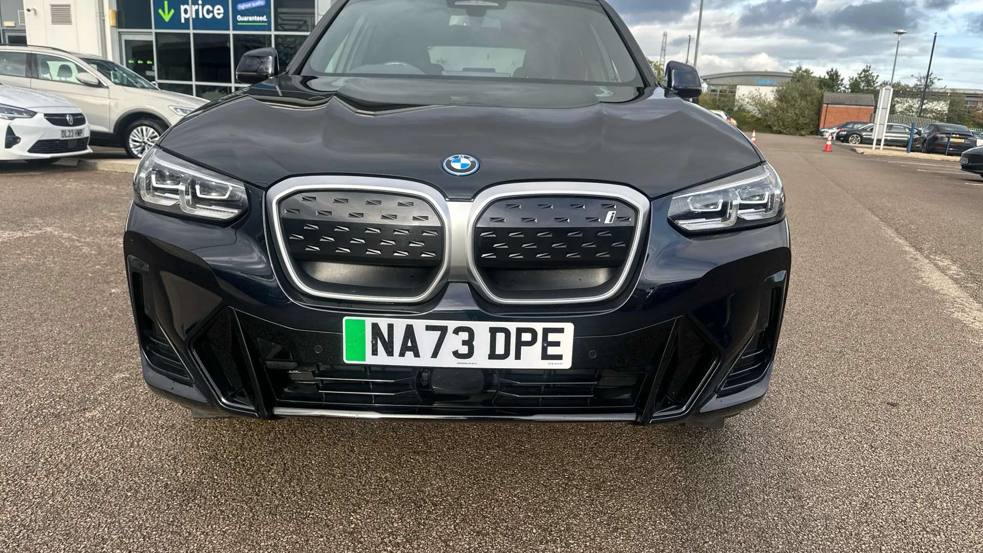 2023 BMW IX3 2023 BMW IX3