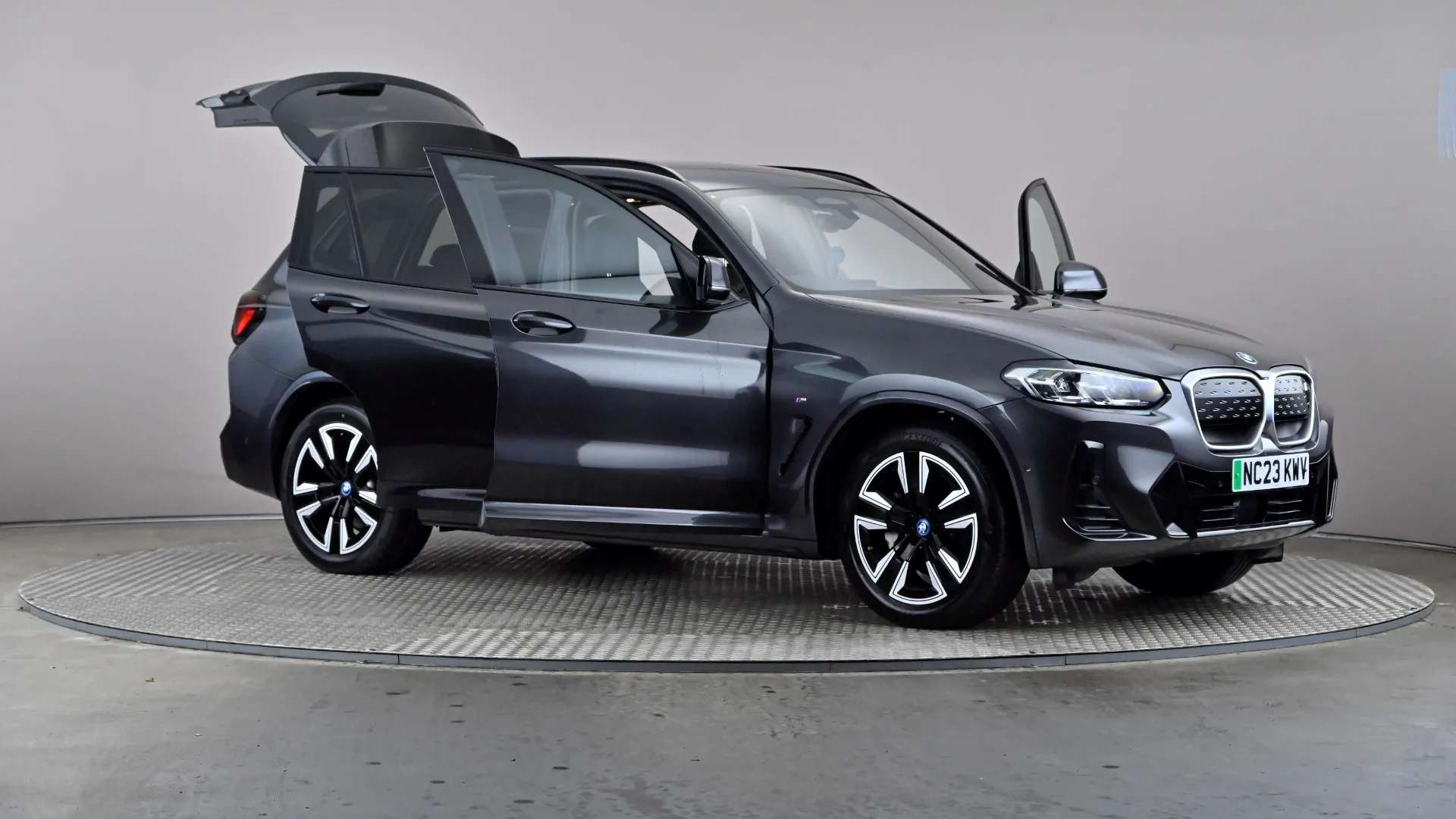 2023 BMW IX3 2023 BMW IX3