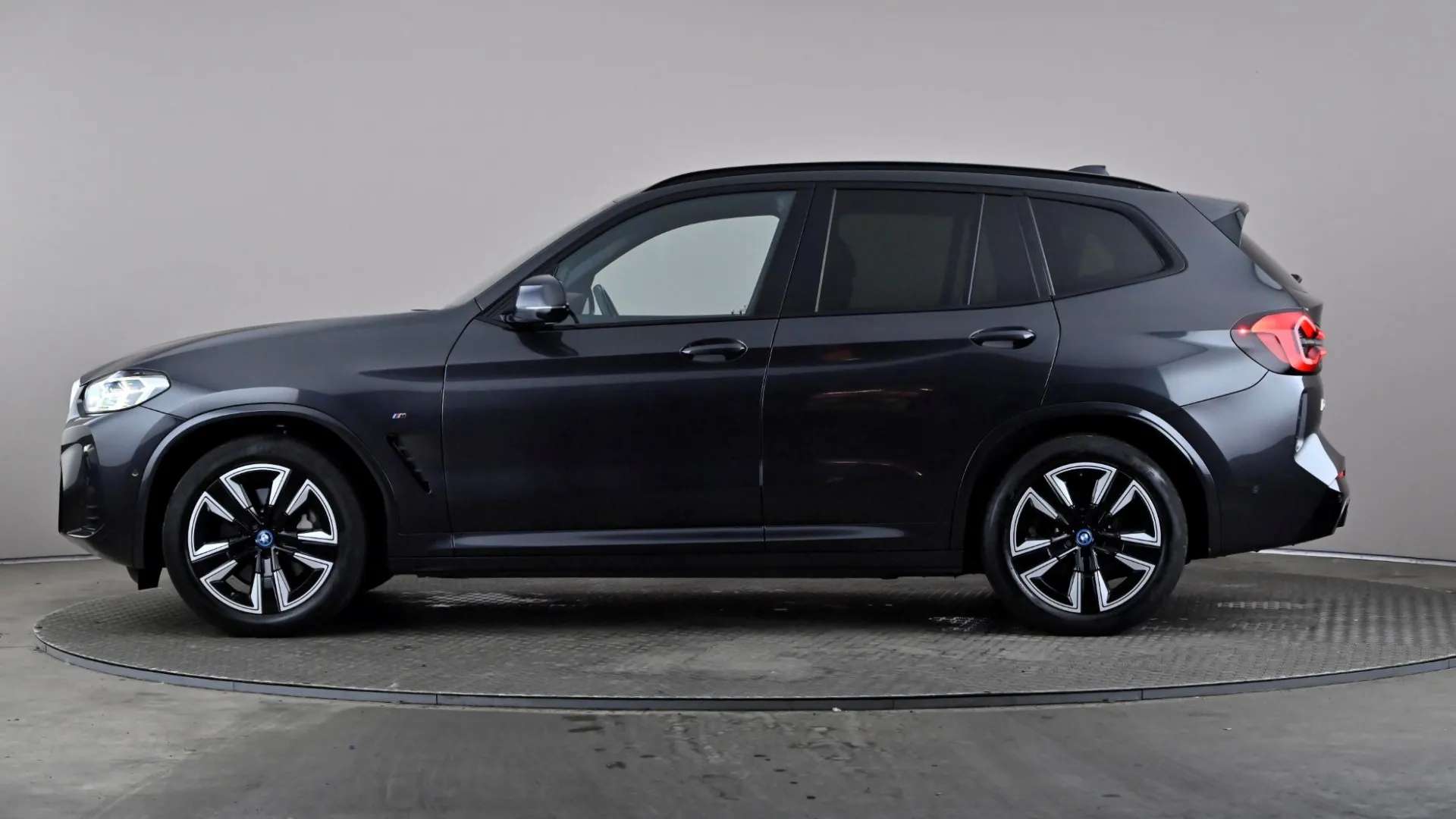 A 2023 BMW IX3 210kW M Sport 80kWh Auto A 2023 BMW IX3 210kW M Sport 80kWh Auto