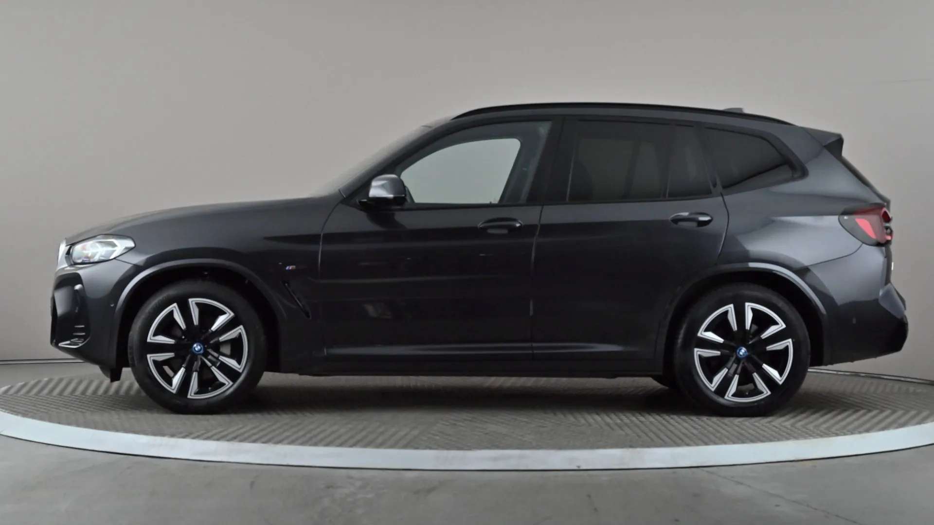 A 2023 BMW IX3 210kW M Sport 80kWh Auto A 2023 BMW IX3 210kW M Sport 80kWh Auto