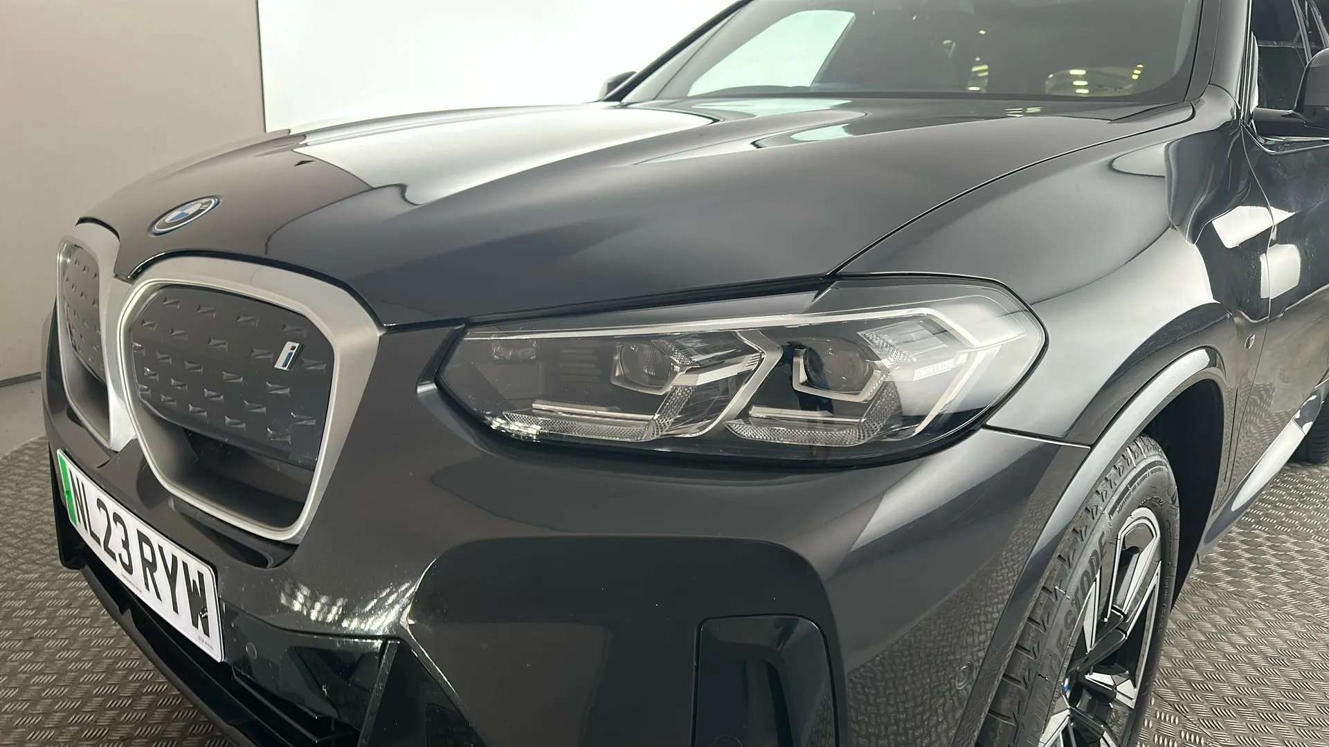 2023 BMW IX3 2023 BMW IX3