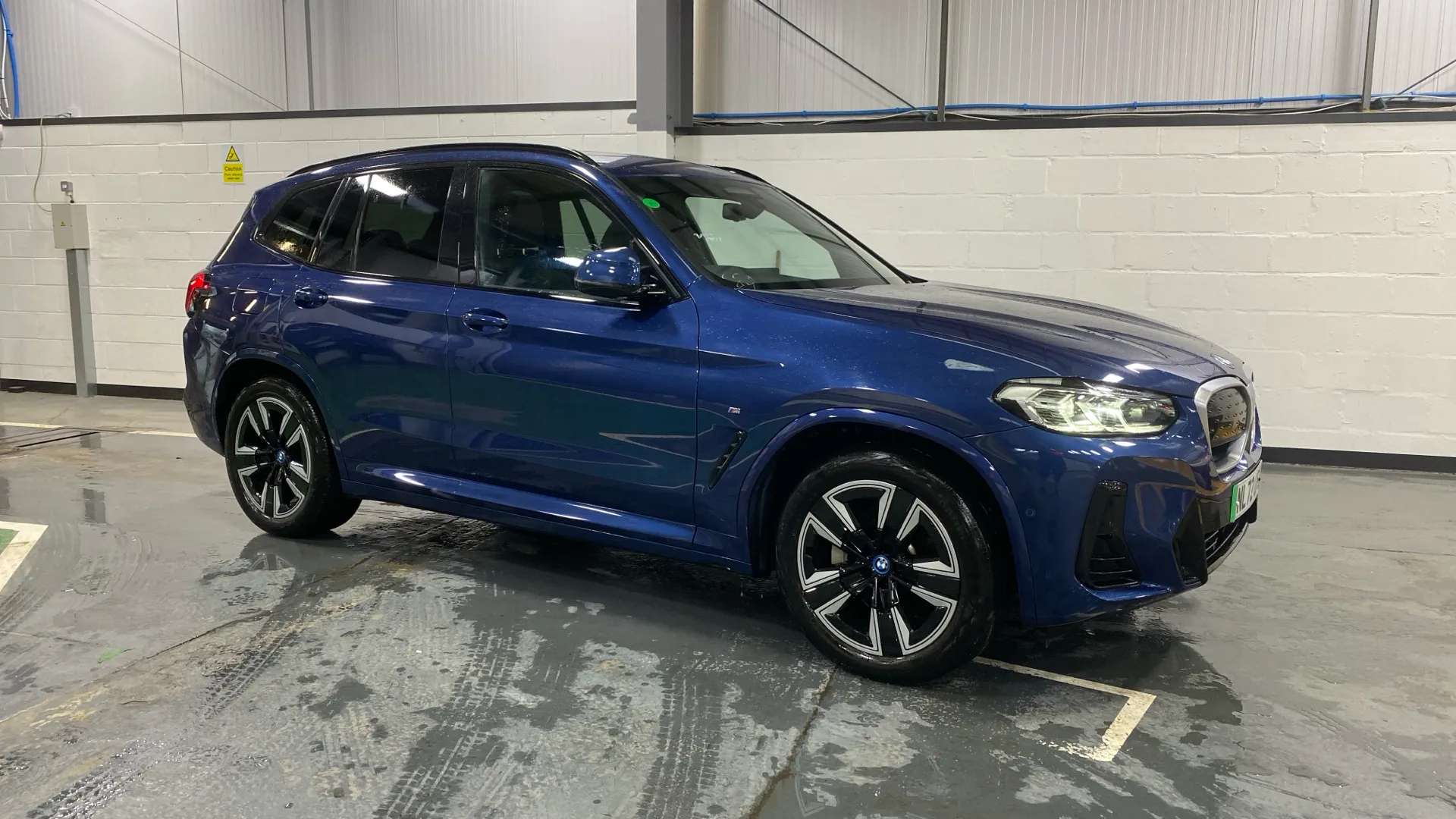 A 2022 BMW IX3 210kW M Sport 80kWh Auto A 2022 BMW IX3 210kW M Sport 80kWh Auto