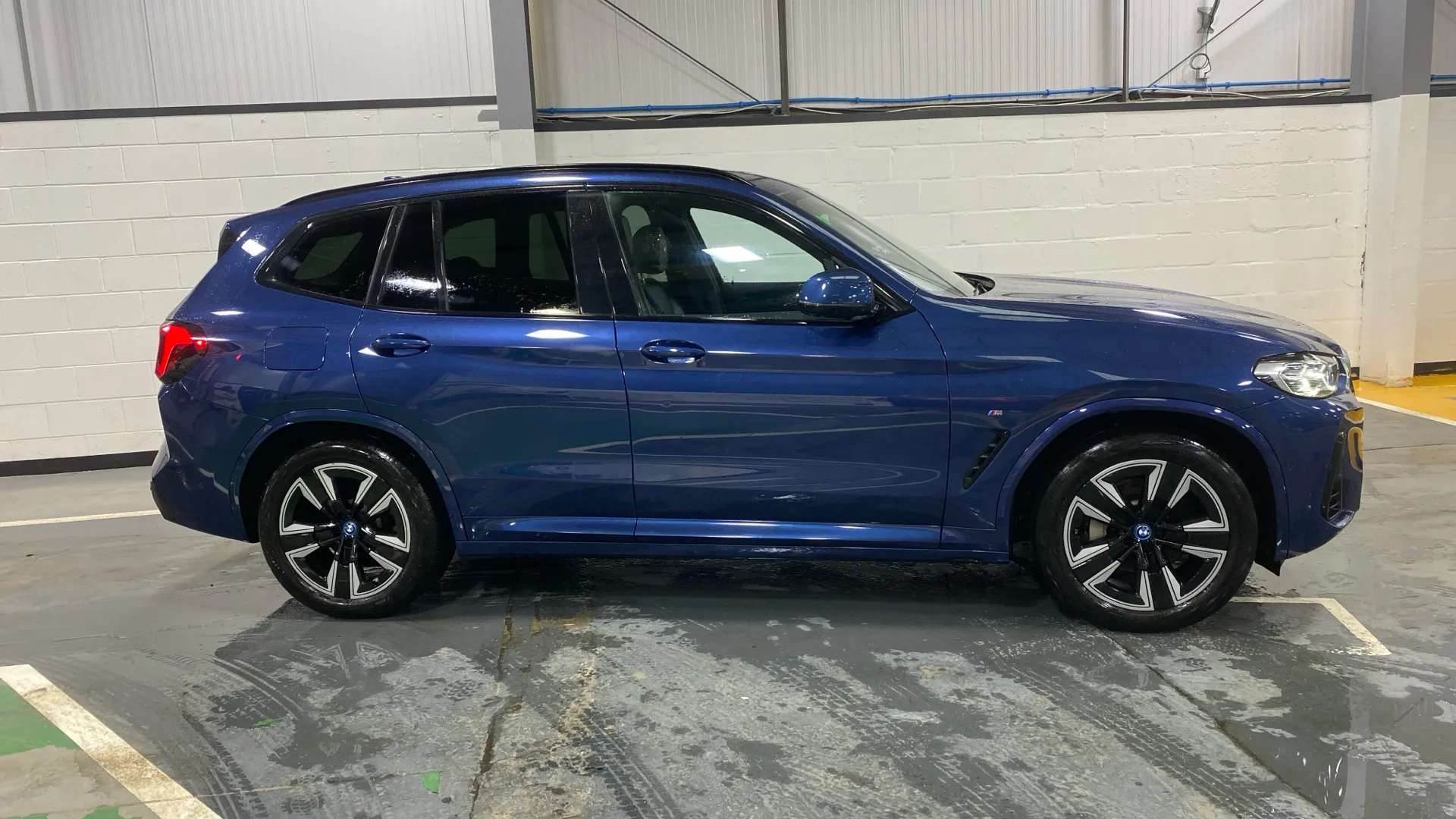 A 2022 BMW IX3 210kW M Sport 80kWh Auto A 2022 BMW IX3 210kW M Sport 80kWh Auto