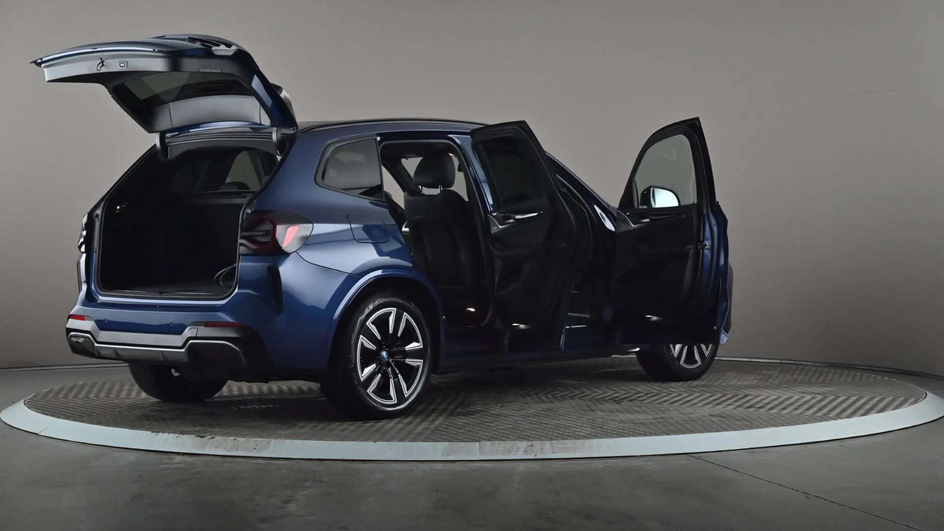 2022 BMW IX3 2022 BMW IX3