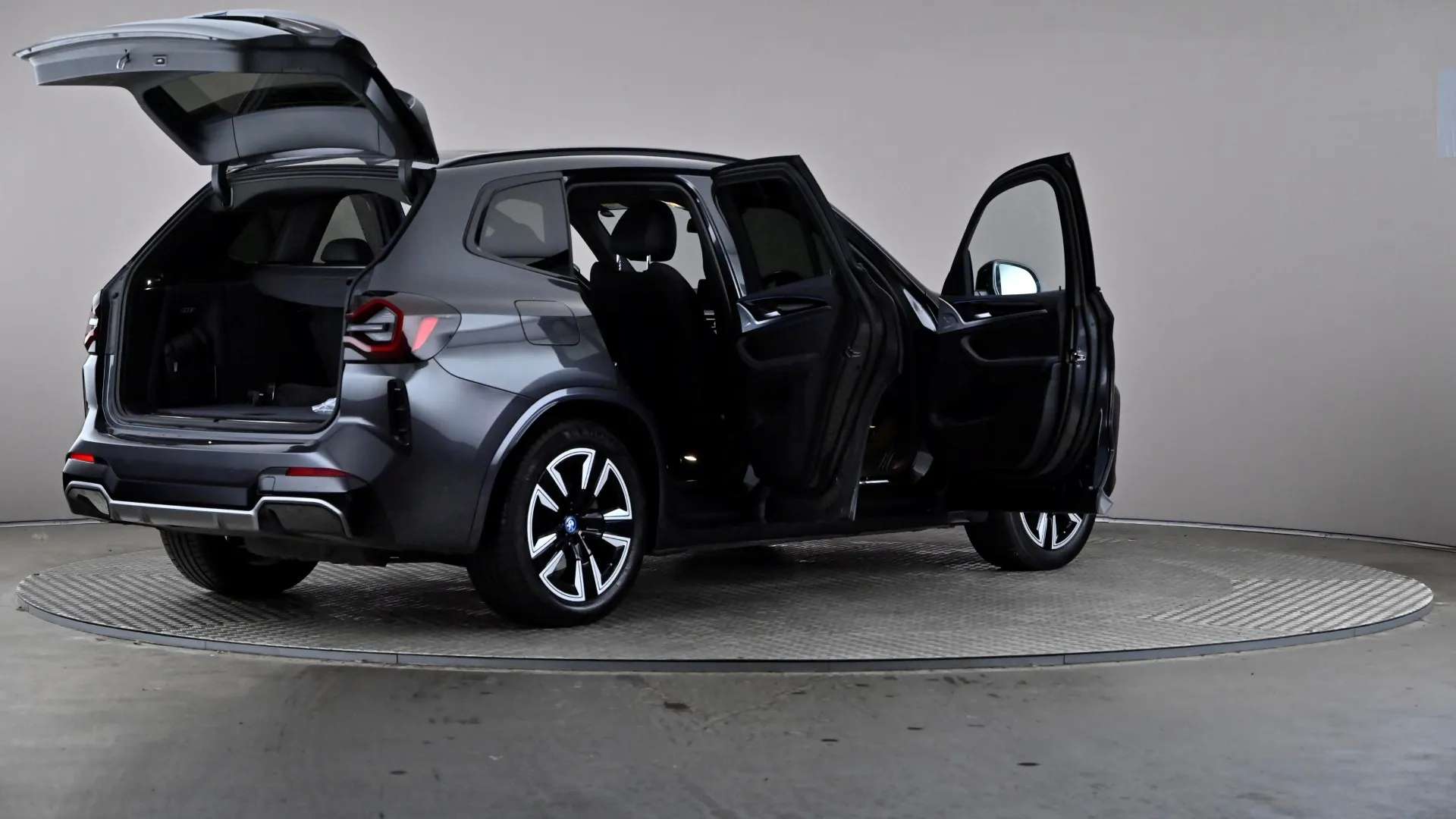 2023 BMW IX3 2023 BMW IX3
