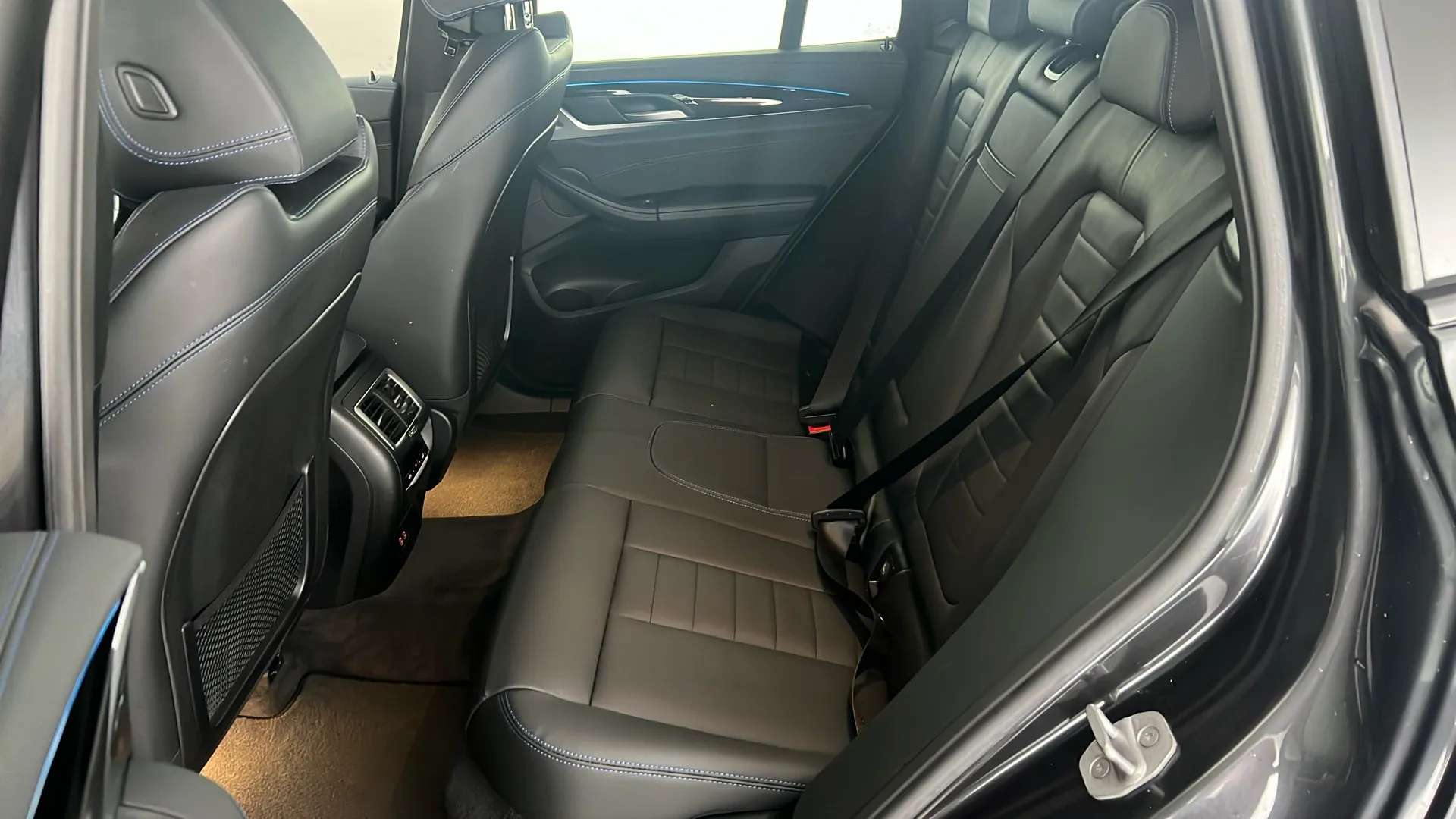2023 BMW IX3 2023 BMW IX3