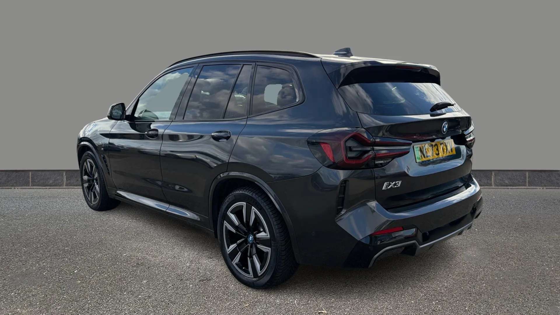 A 2023 BMW IX3 210kW M Sport 80kWh Auto A 2023 BMW IX3 210kW M Sport 80kWh Auto