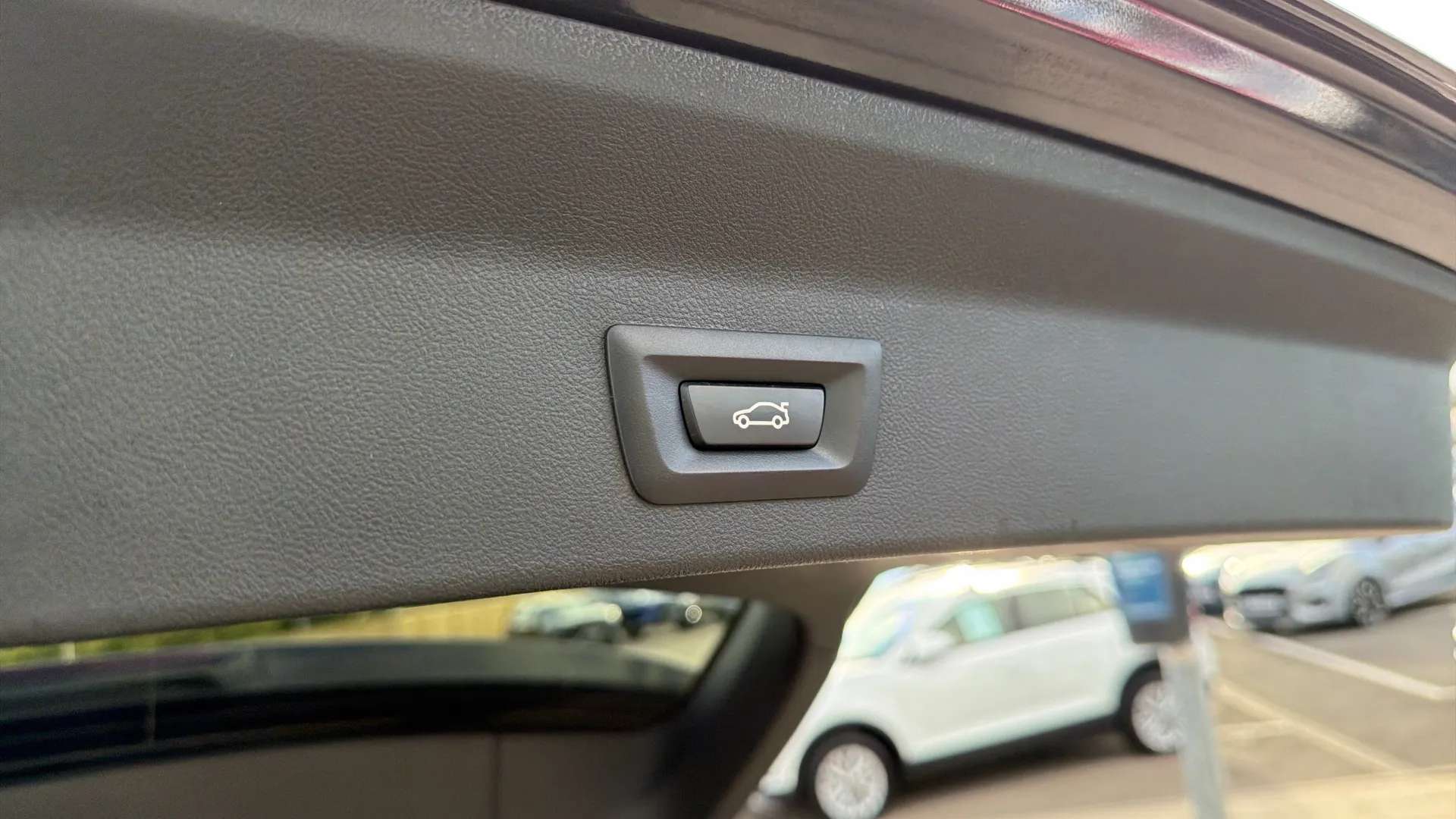 2023 BMW IX3 2023 BMW IX3