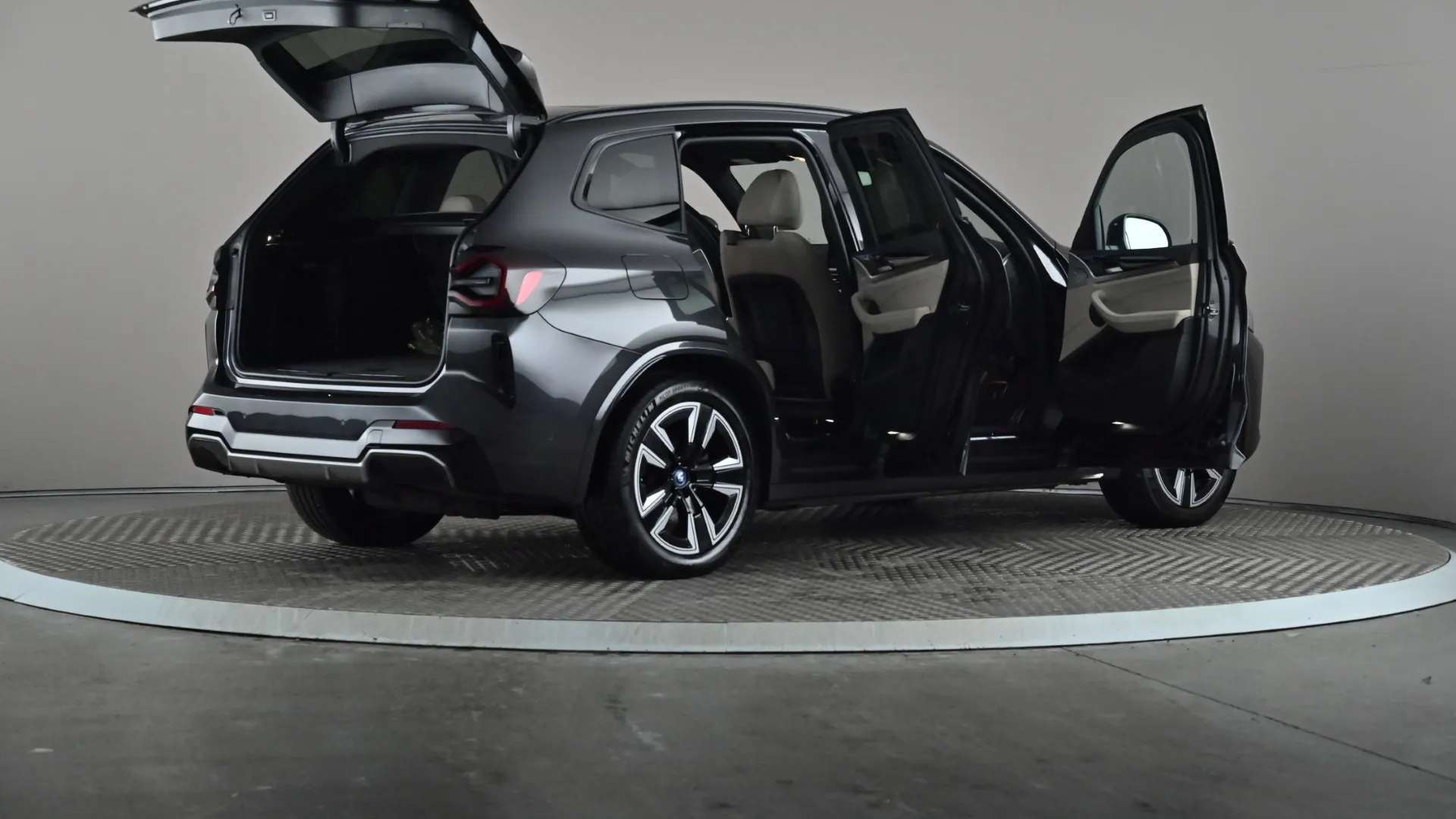 2022 BMW IX3 2022 BMW IX3