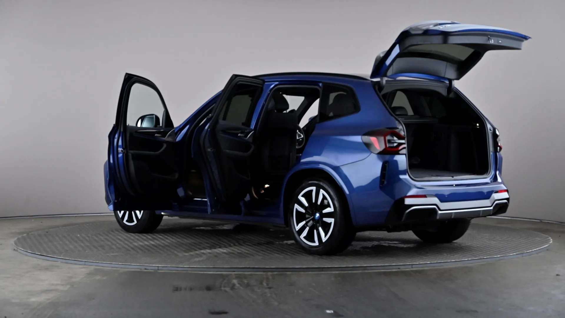 2023 BMW IX3 2023 BMW IX3