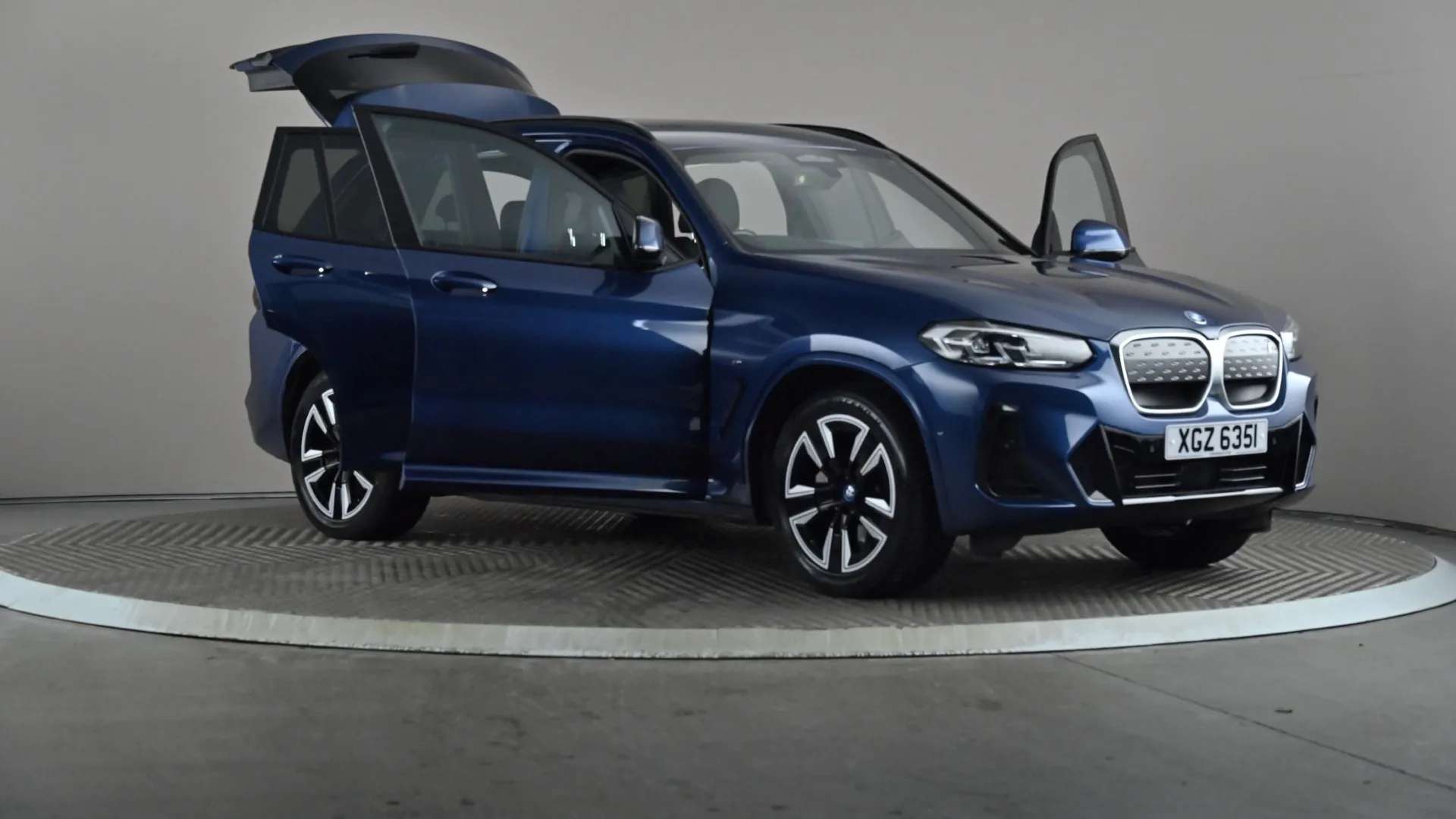 2022 BMW IX3 2022 BMW IX3