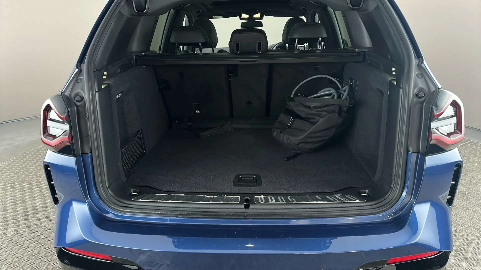 2022 BMW IX3 2022 BMW IX3