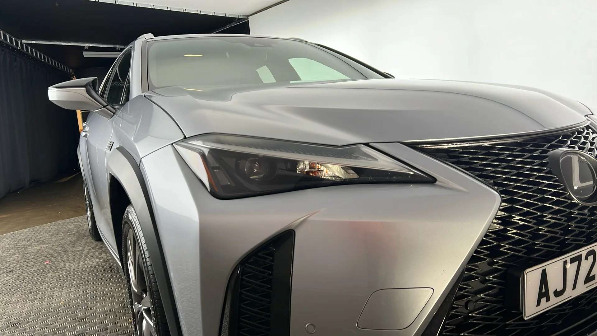 2022 LEXUS UX 2022 LEXUS UX