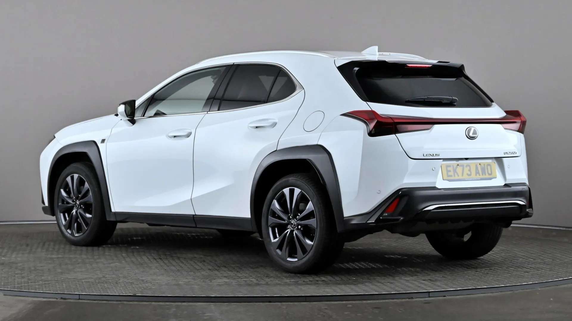 A 2023 LEXUS UX 250h 2.0 F-Sport Design CVT A 2023 LEXUS UX 250h 2.0 F-Sport Design CVT
