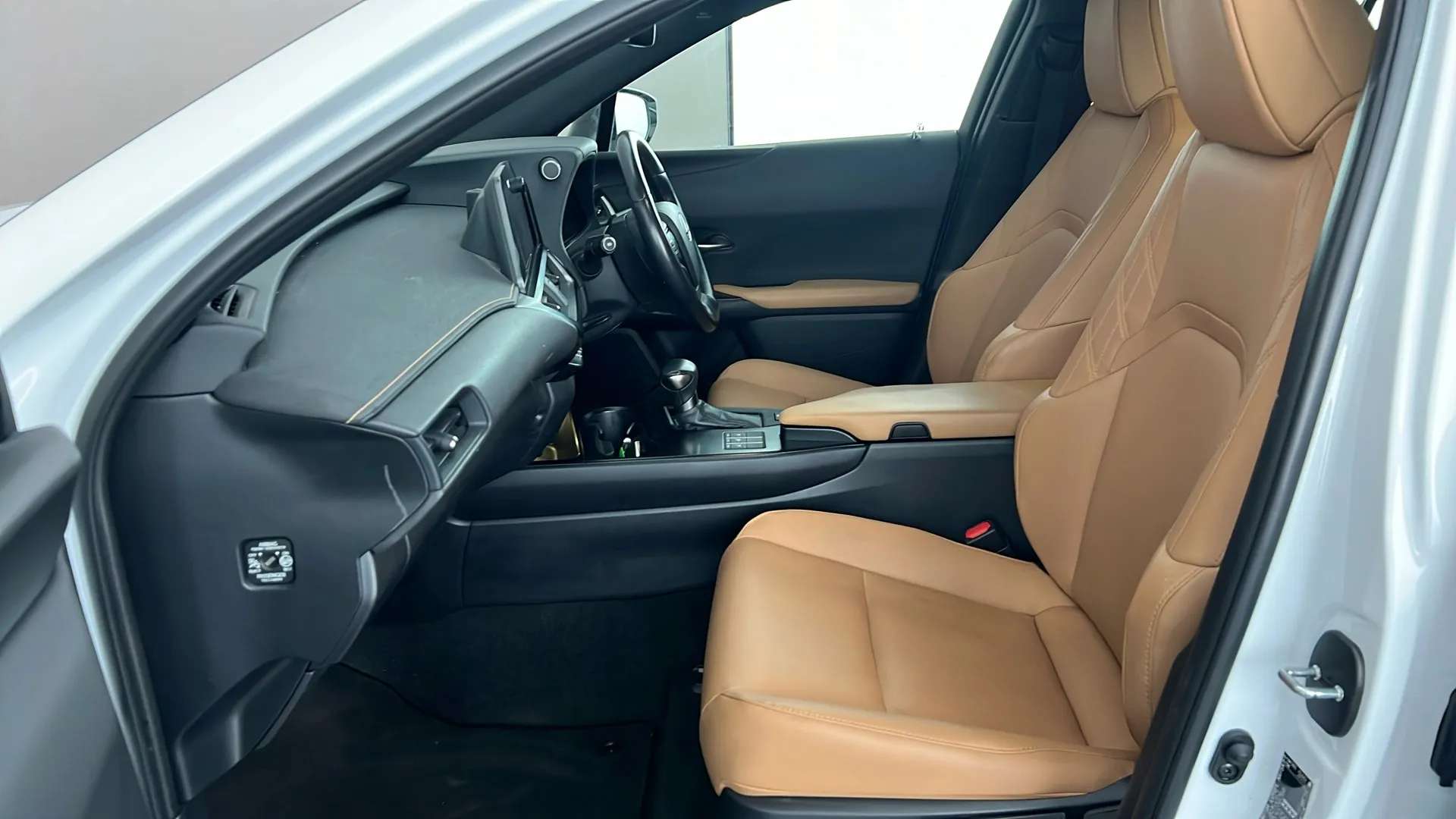 2023 LEXUS UX 2023 LEXUS UX