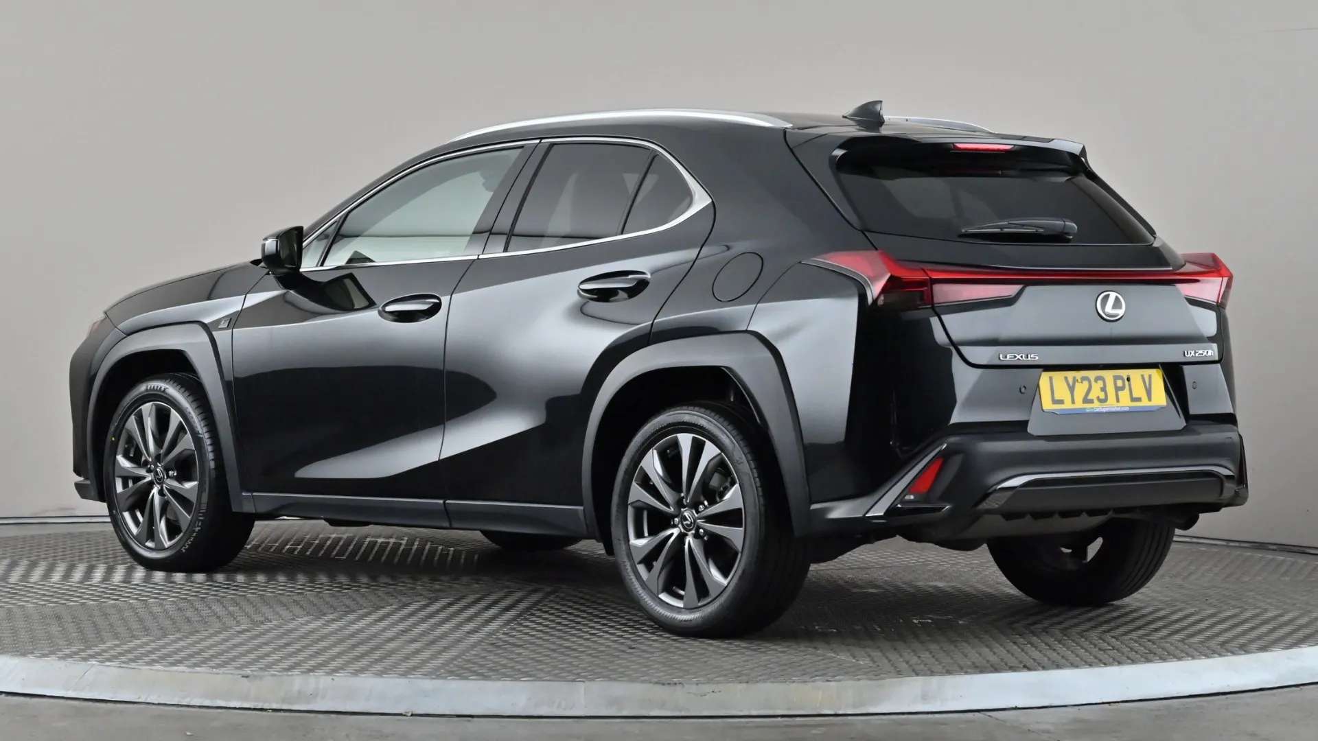 A 2023 LEXUS UX 250h 2.0 F-Sport Design CVT A 2023 LEXUS UX 250h 2.0 F-Sport Design CVT