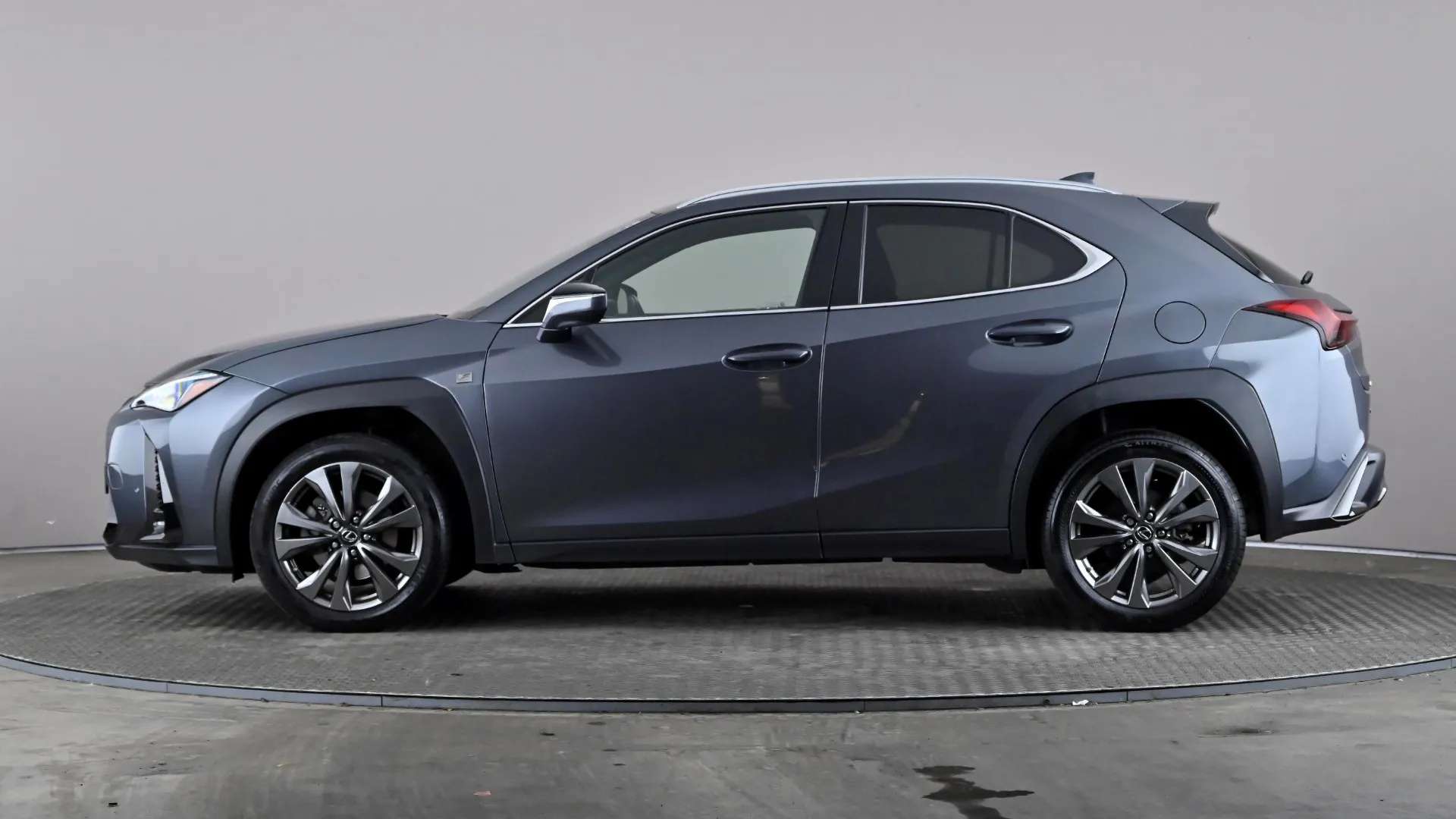 A 2023 LEXUS UX 250h 2.0 F-Sport Design CVT A 2023 LEXUS UX 250h 2.0 F-Sport Design CVT