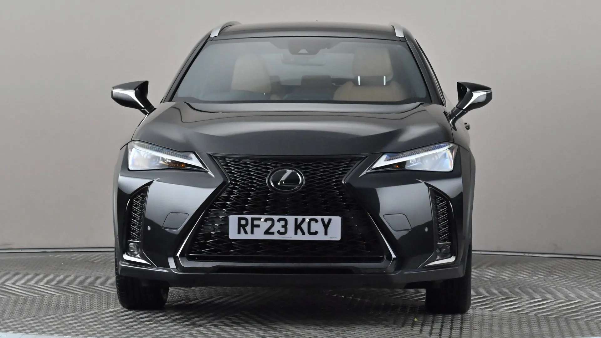 A 2023 LEXUS UX 250h 2.0 F-Sport Design CVT A 2023 LEXUS UX 250h 2.0 F-Sport Design CVT