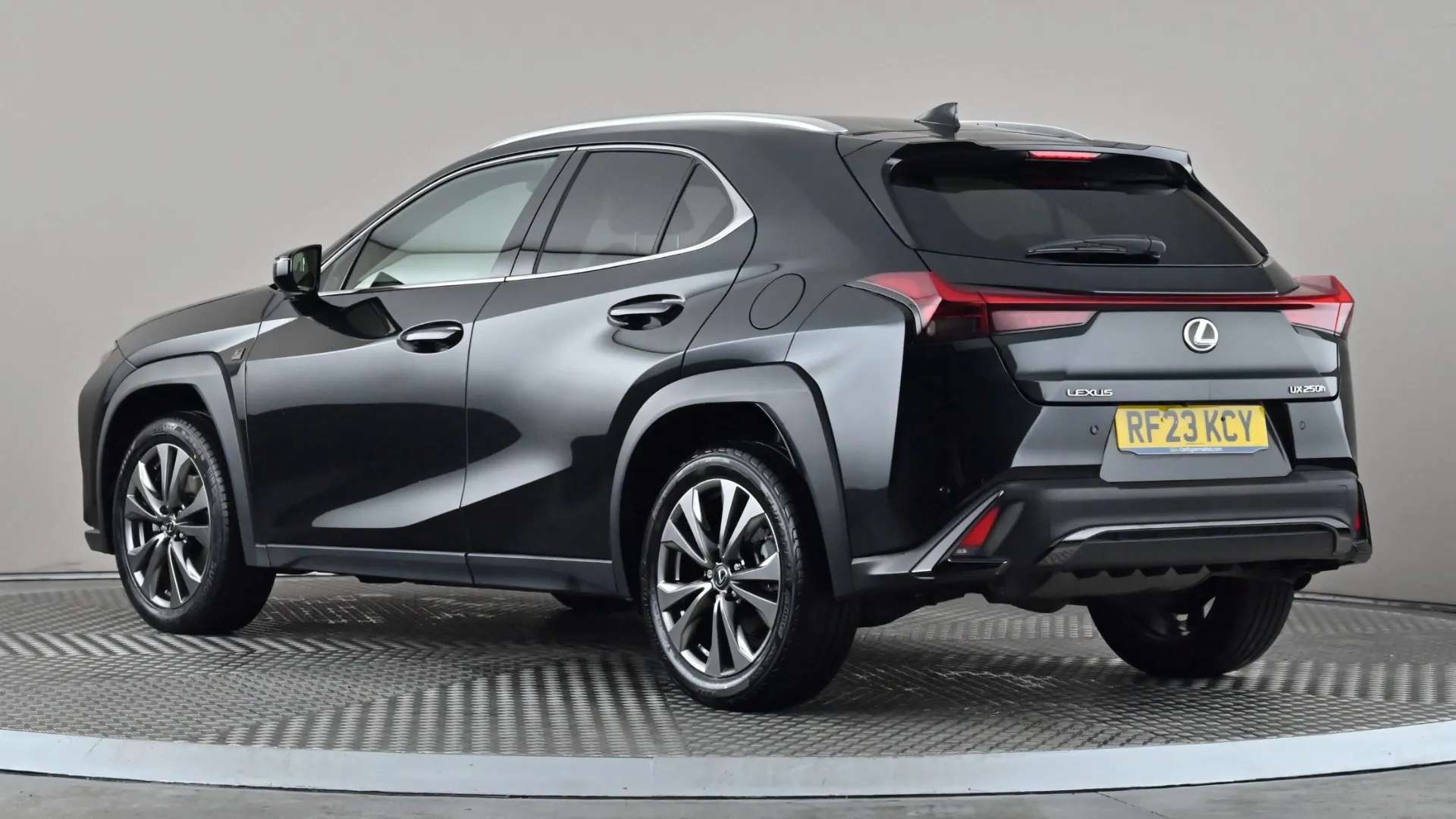A 2023 LEXUS UX 250h 2.0 F-Sport Design CVT A 2023 LEXUS UX 250h 2.0 F-Sport Design CVT