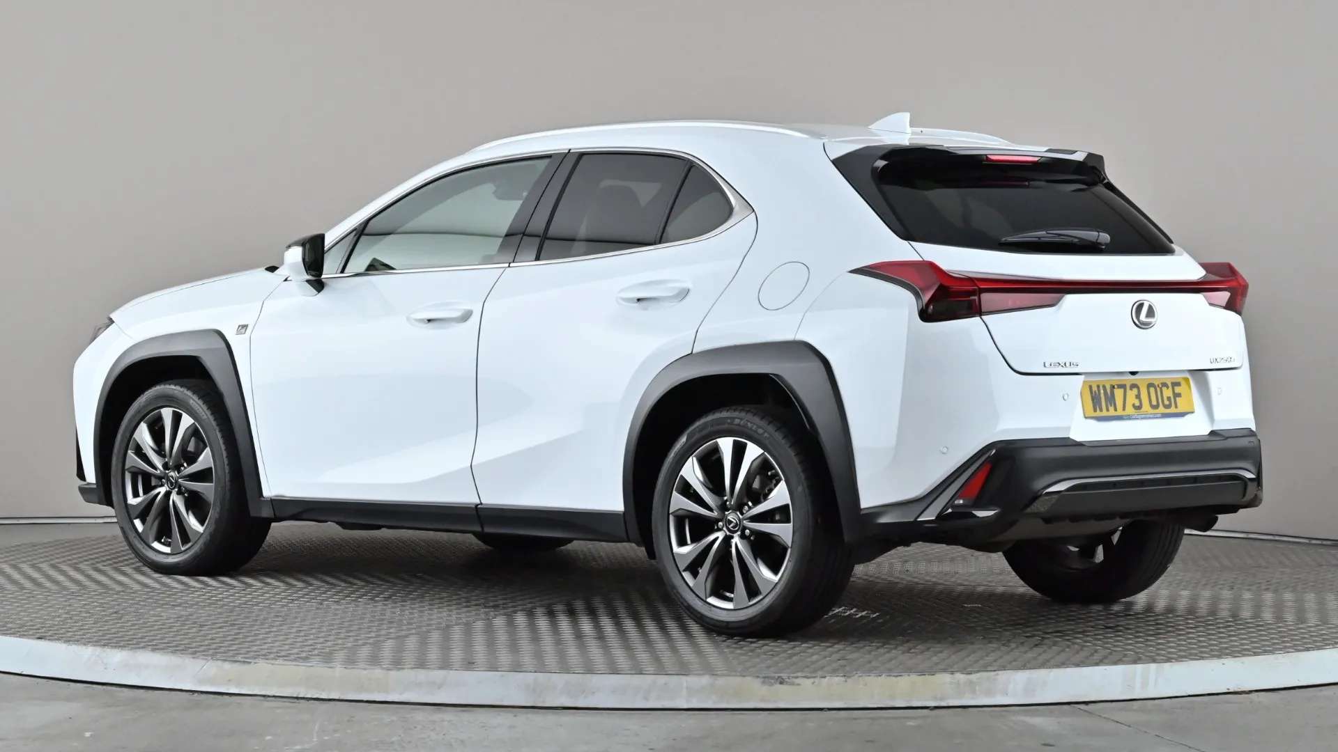 A 2023 LEXUS UX 250h 2.0 F-Sport Design CVT A 2023 LEXUS UX 250h 2.0 F-Sport Design CVT