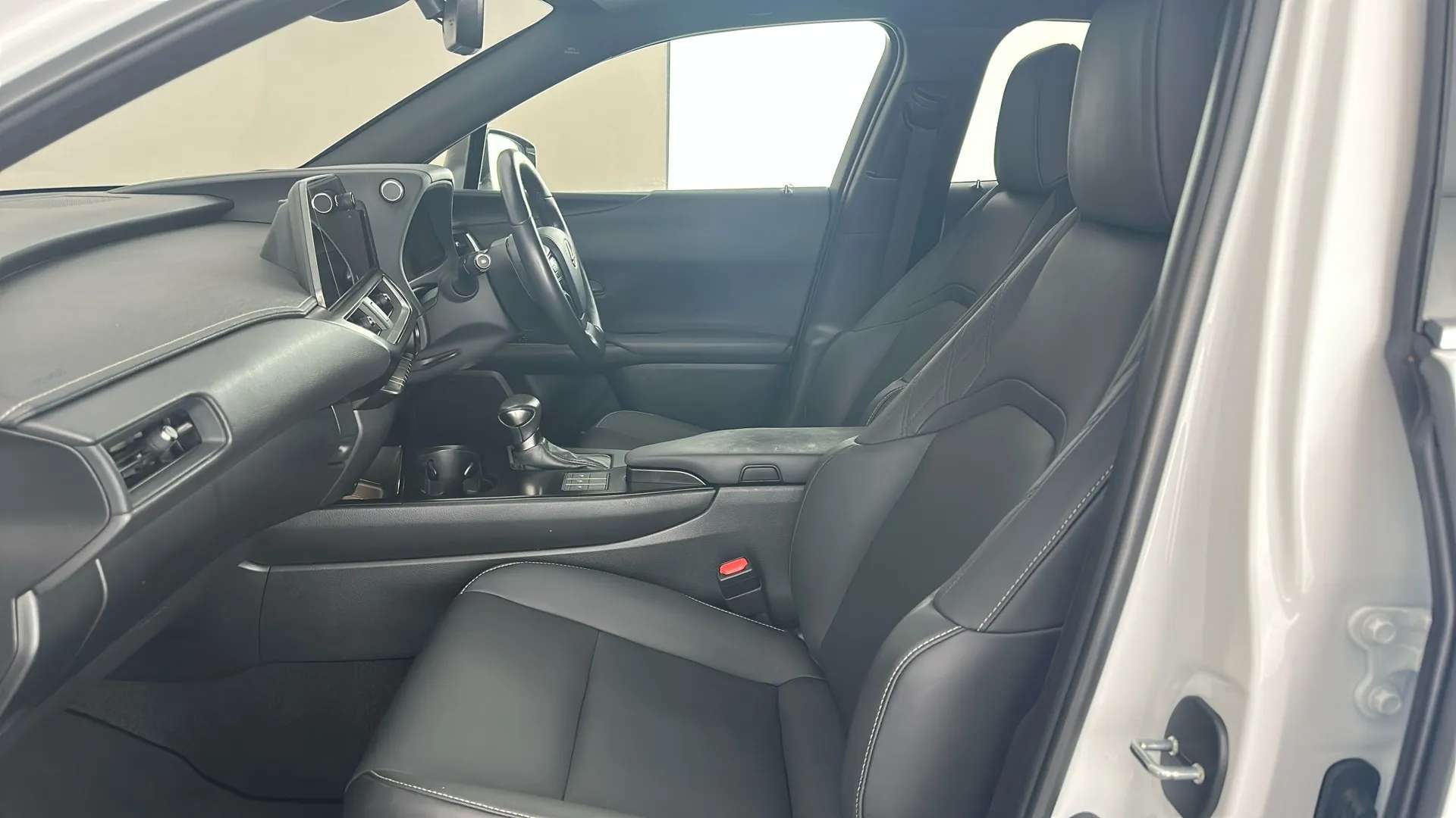 2023 LEXUS UX 2023 LEXUS UX